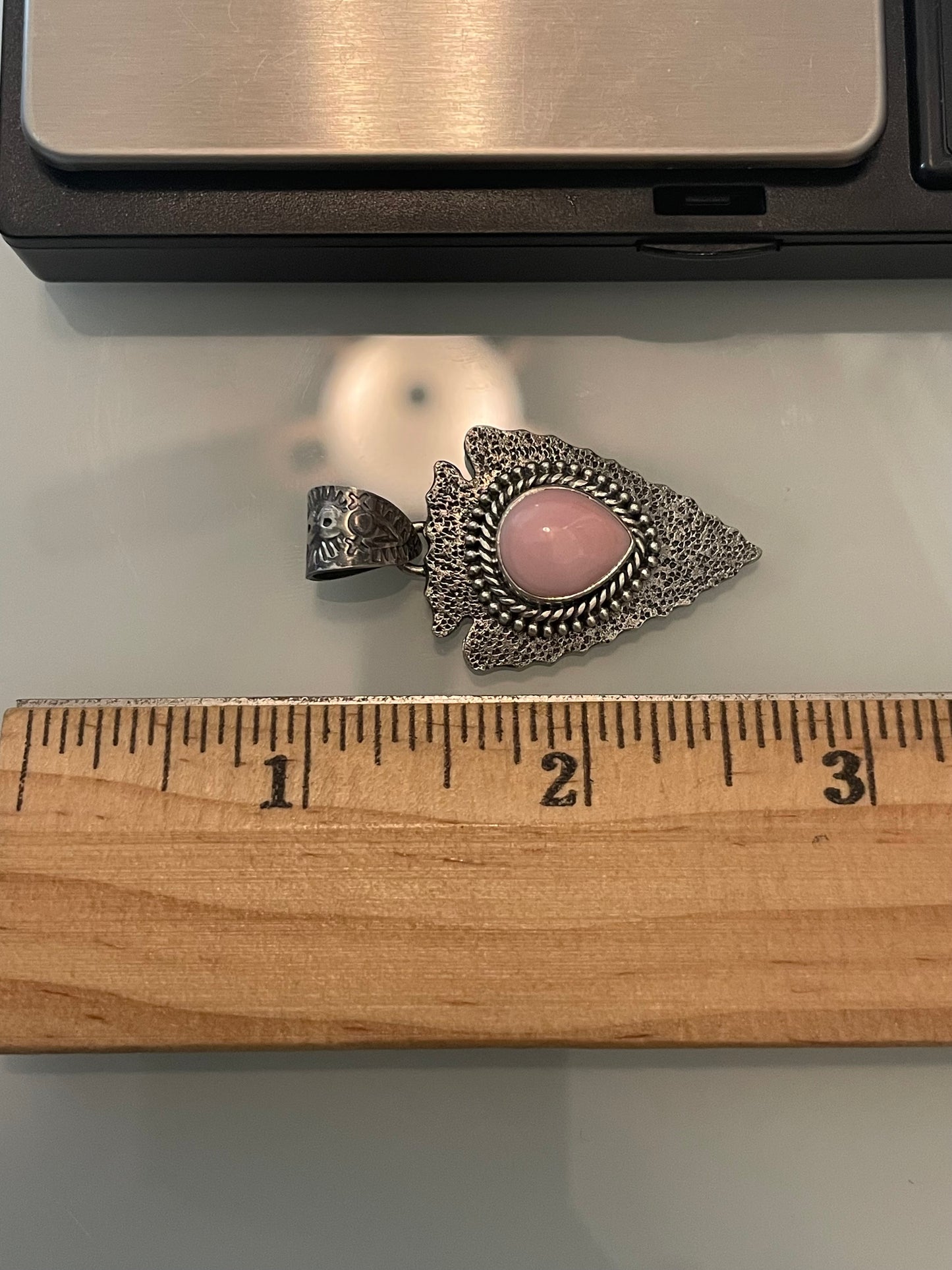 Pink Conch Arrow Head Pendant | 925 Sterling Silver E960