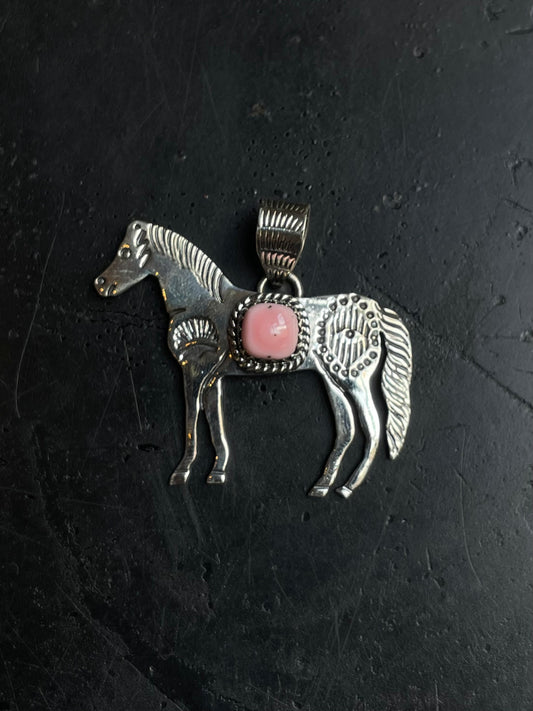 Pink Conch Horse Pendant | 925 Sterling Silver E244