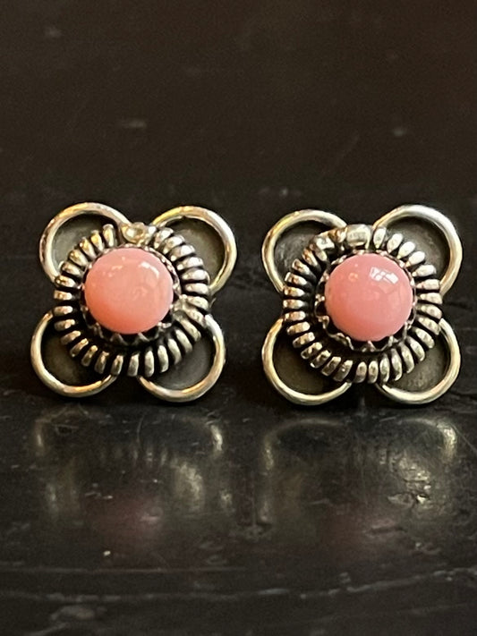 Pink Conch Flower Stud Earrings | 925 Sterling Silver G179