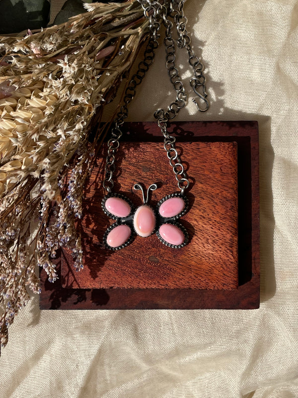 Pink Conch Butterfly Necklace | 925 Sterling Silver D323
