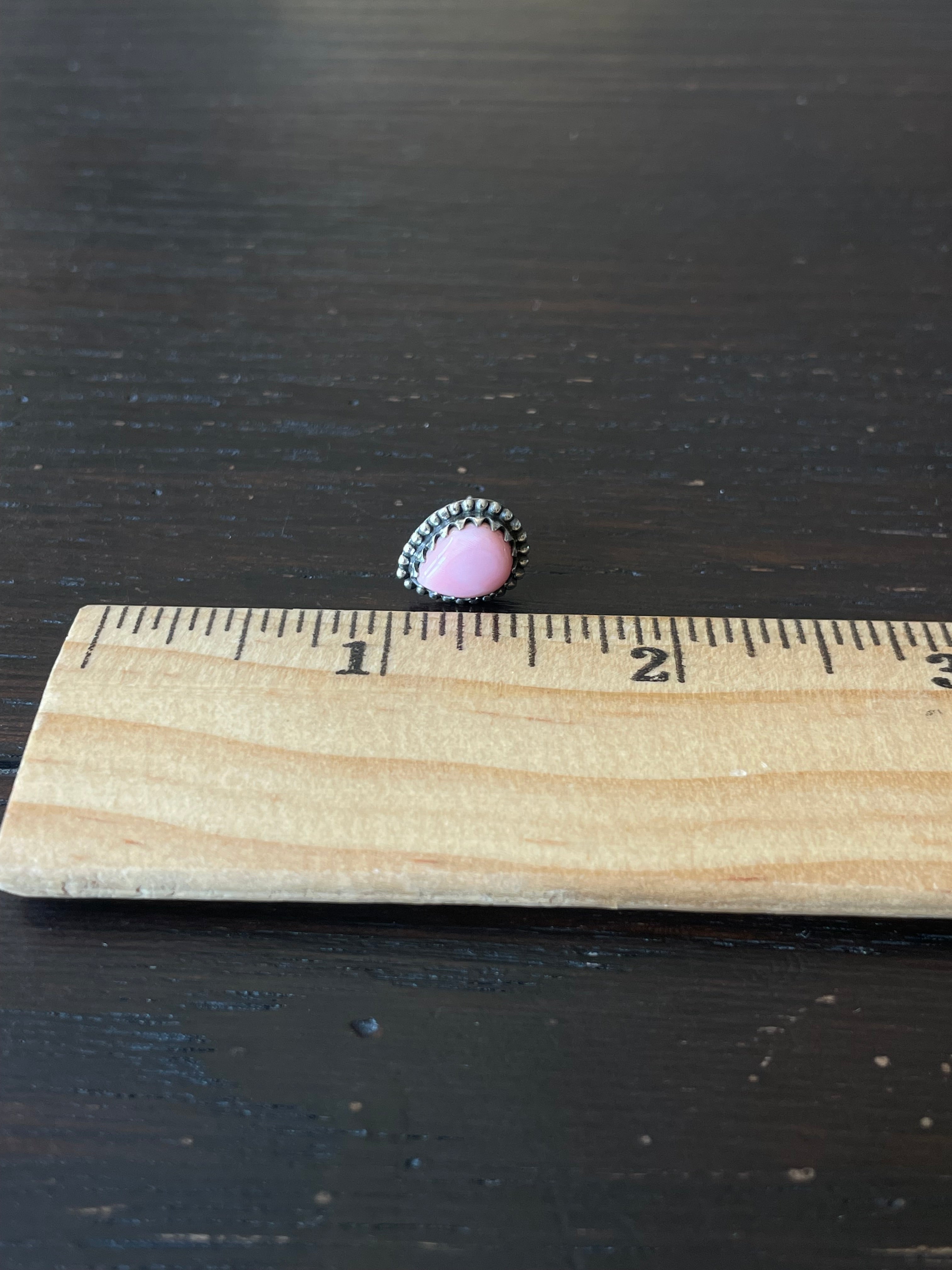 Pink Conch Teardrop Stud Earrings | 925 Sterling Silver E787