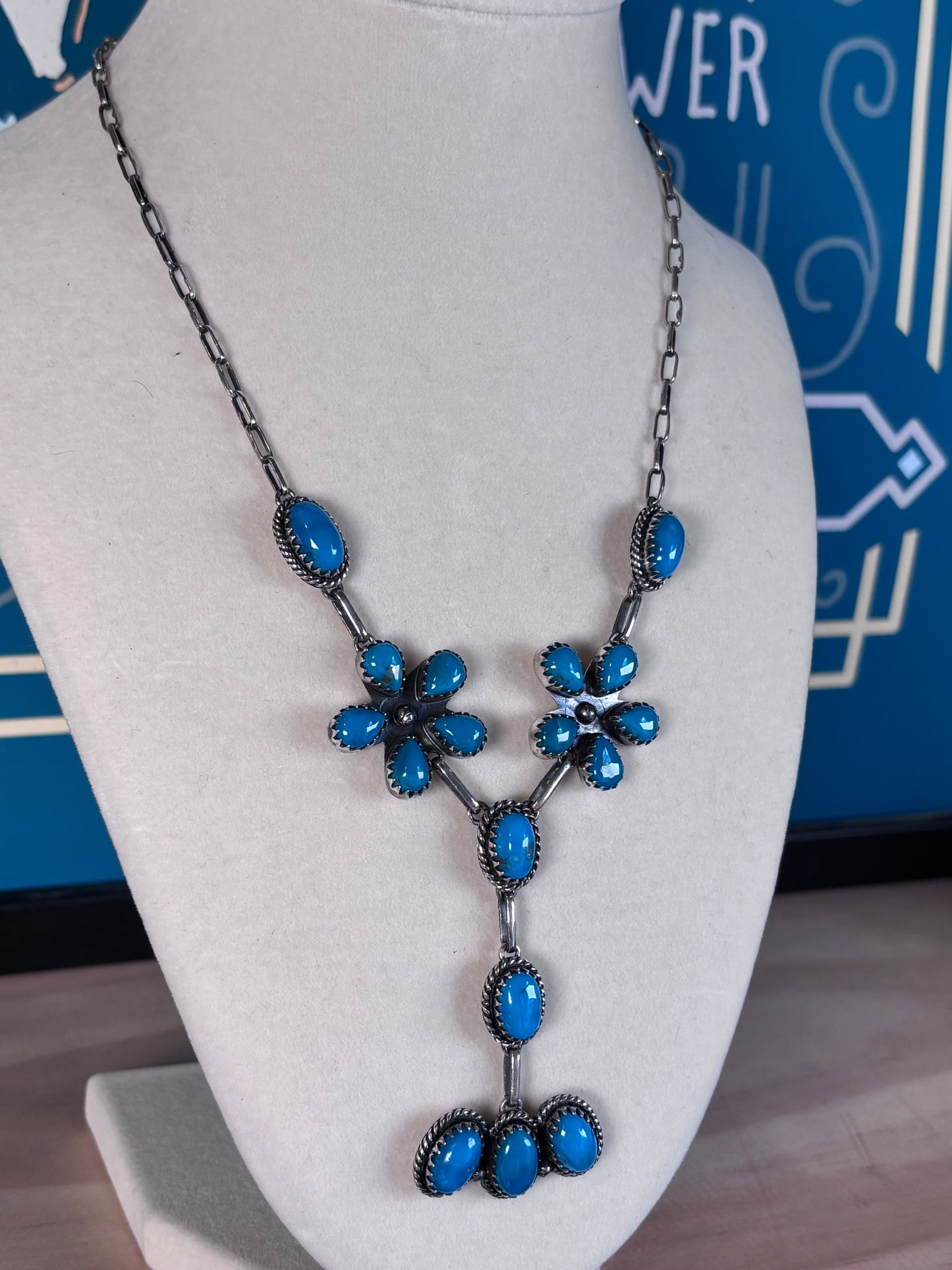 Kingman Turquoise Cluster Necklace | 925 Sterling Silver Southwestern Style