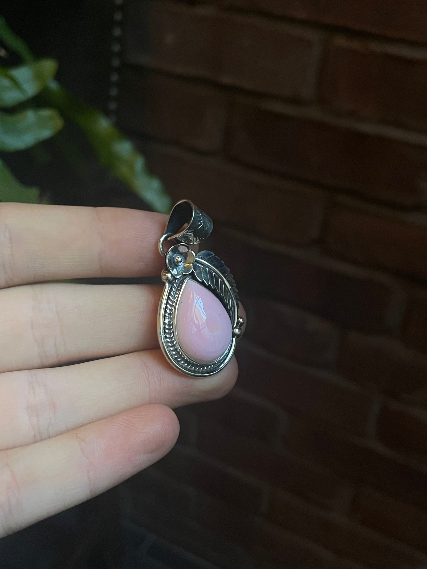 Pink Conch Feather Pendant | 925 Sterling Silver C913