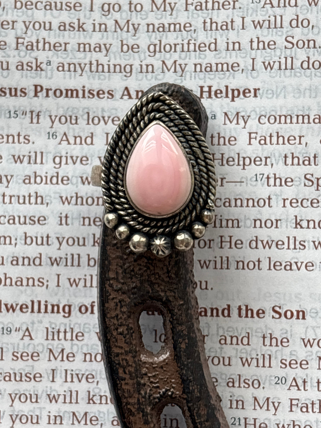 Pink Conch Teardrop Ring Size 8 | 925 Sterling Silver D270