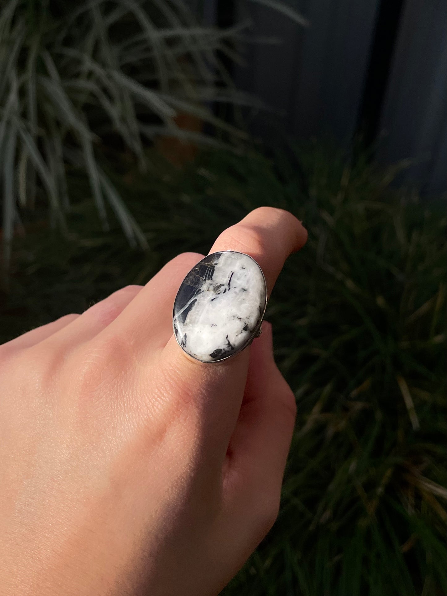White Buffalo Ring | Sterling Silver 925 | Size 9 C805