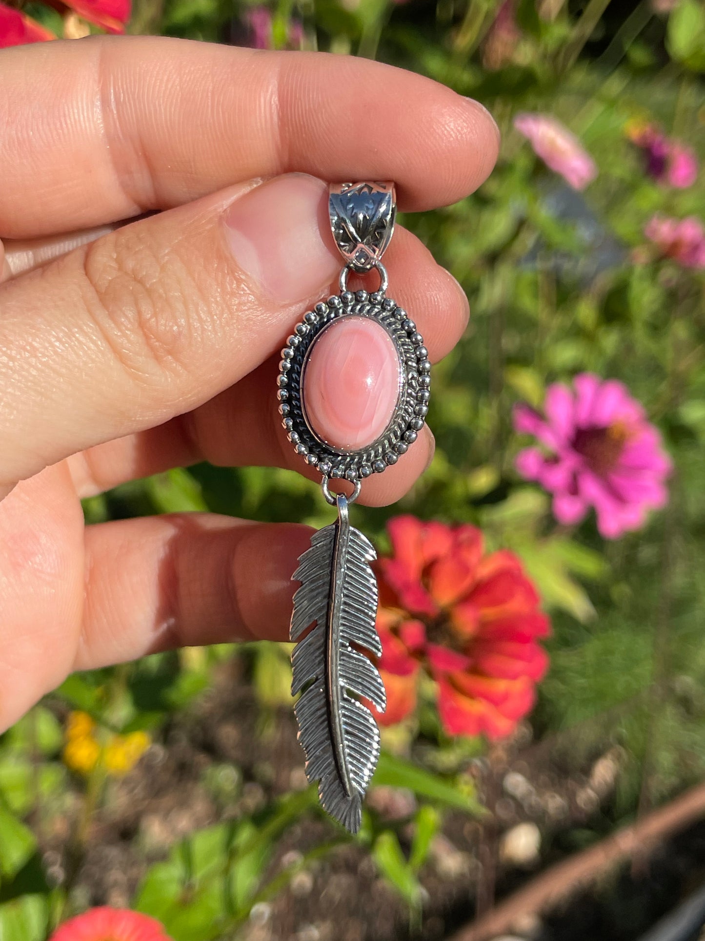 Pink Conch Feather Dangle Pendant with Rope Design | Sterling Silver 925 B464