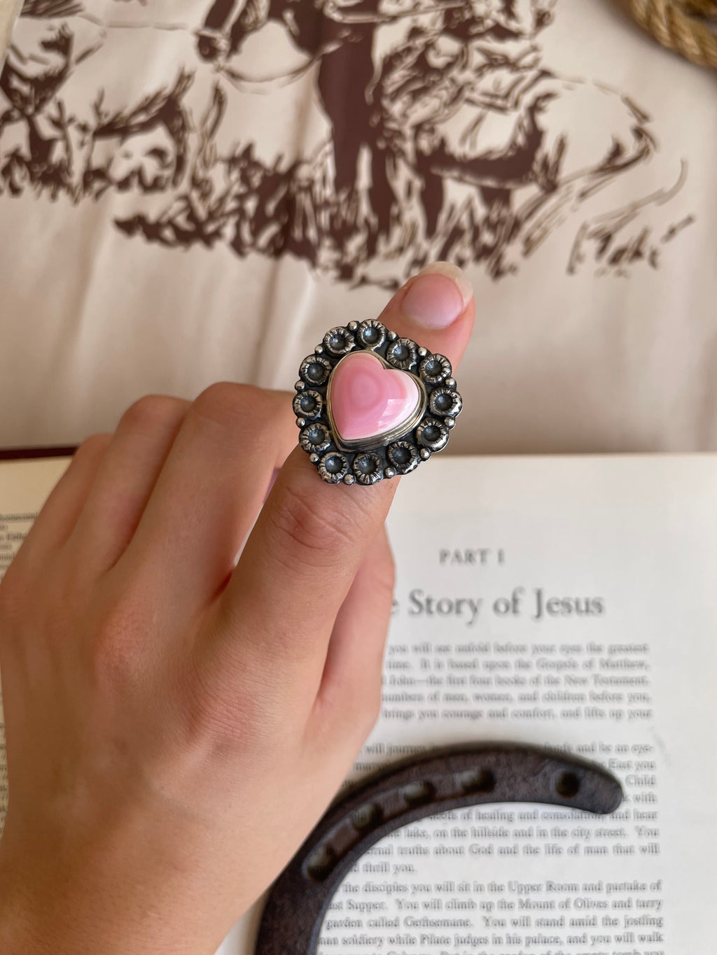 Pink Conch Heart Ring | 925 Sterling Silver | Size 6 G832
