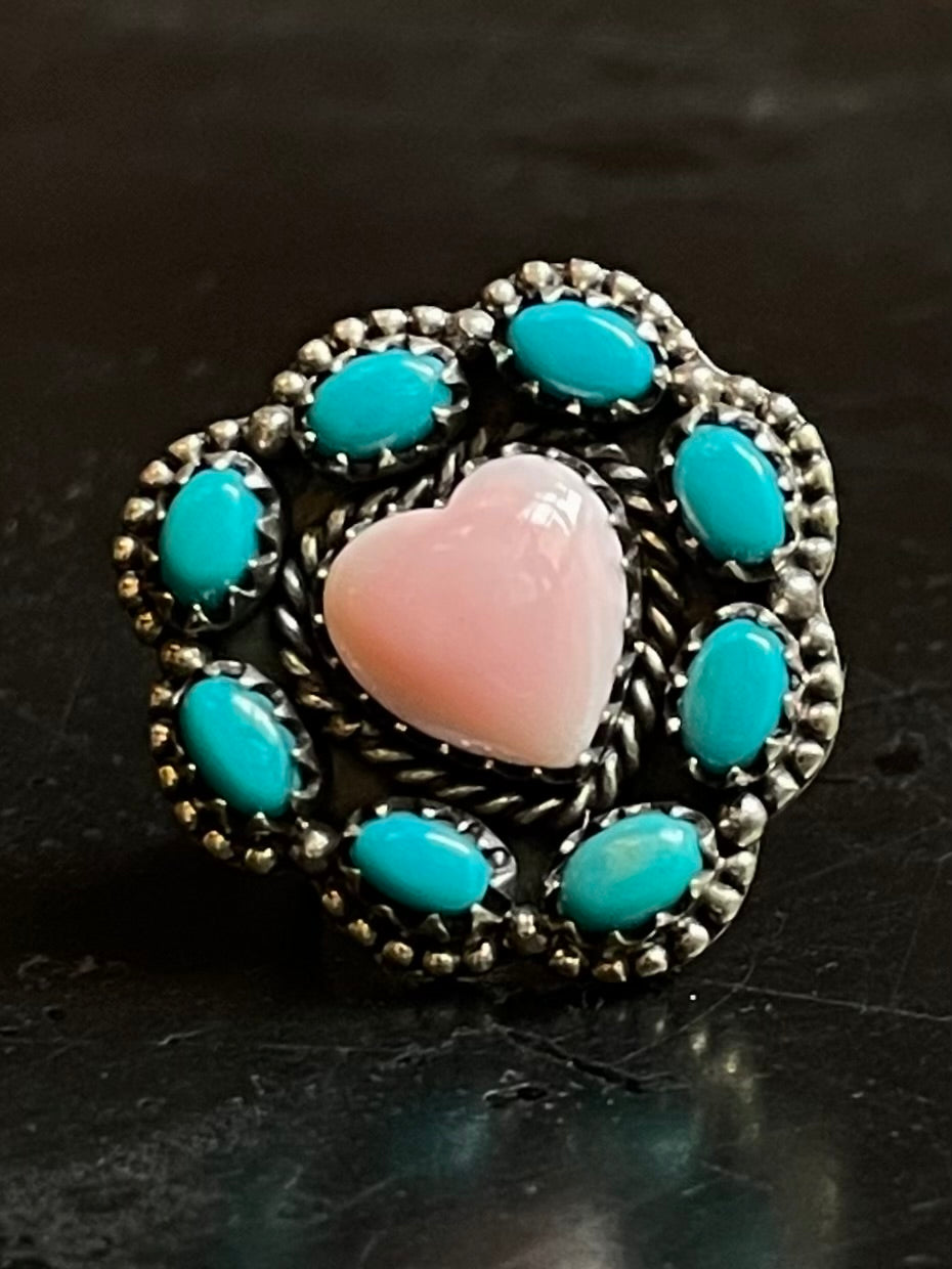 Pink Conch Heart & Kingman Turquoise Ring Size 7 | Sterling Silver G486