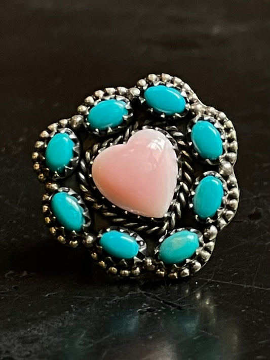 Pink Conch Heart & Kingman Turquoise Ring Size 7 | Sterling Silver G486