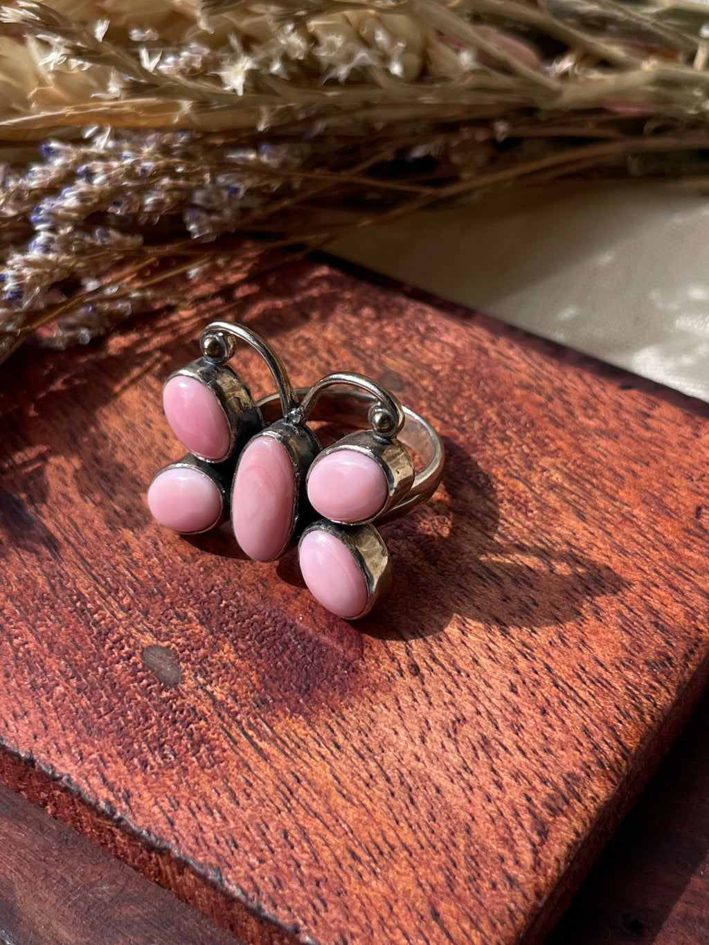 Pink Conch Butterfly Ring | 925 Sterling Silver Size 6.5 D334