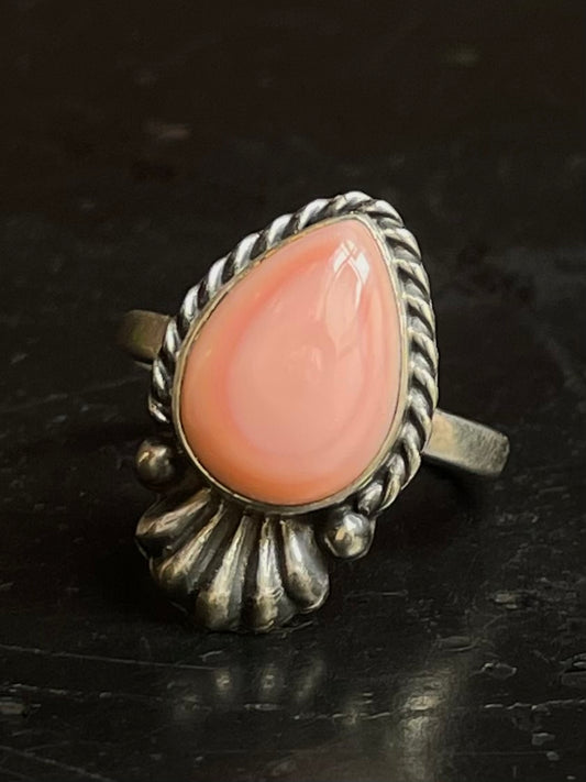 Pink Conch Tear Drop Ring Size 8 | 925 Sterling Silver G140
