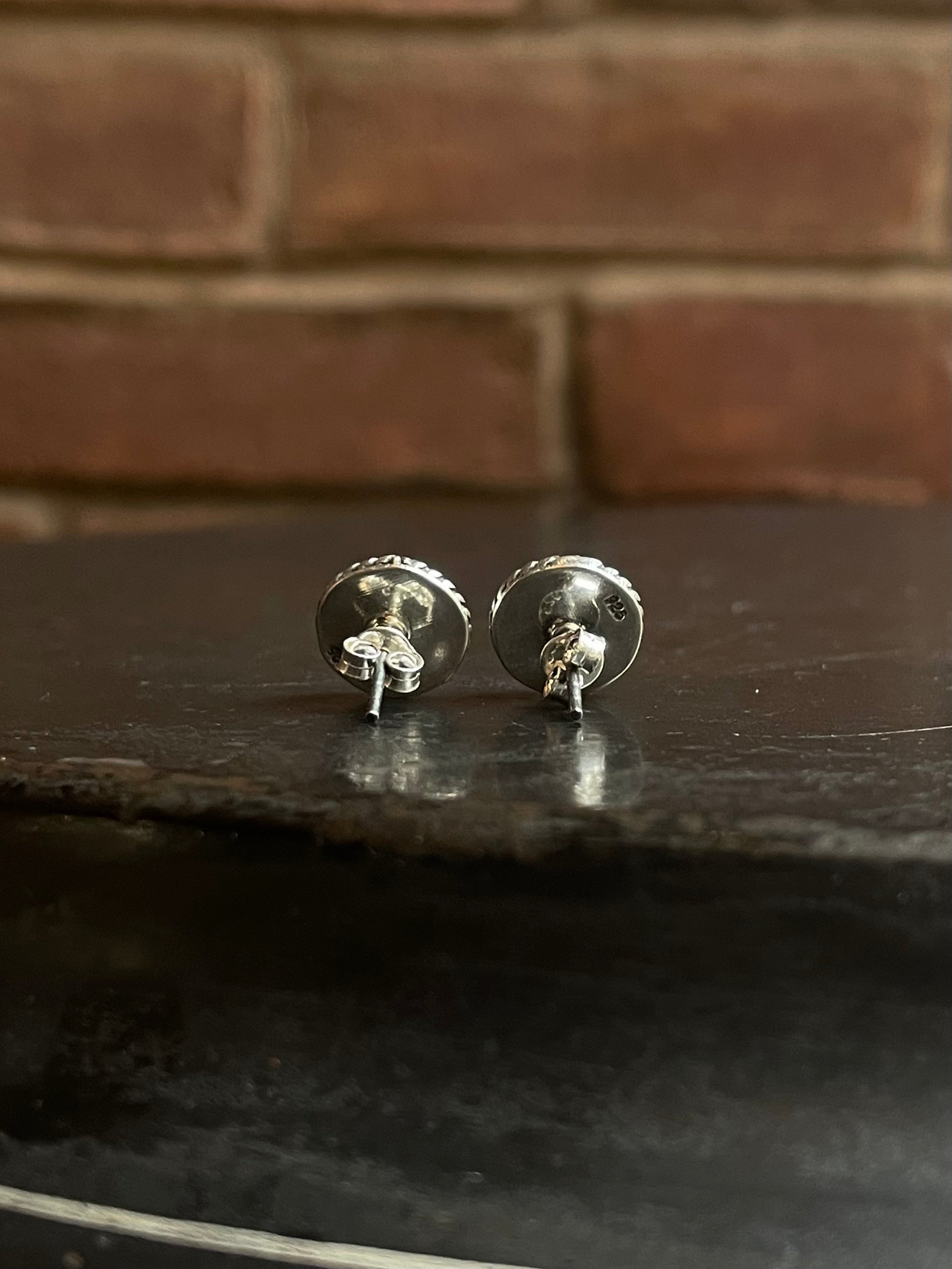 Pink Conch Stud Earrings | 925 Sterling Silver E793