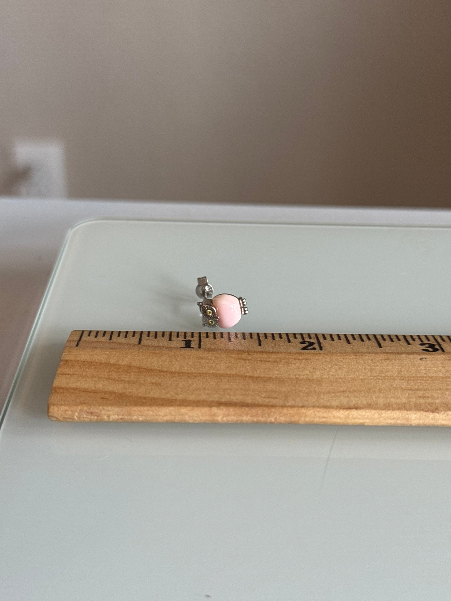 Pink Conch Owl Stud Earrings | Rhodium-Plated 925 Sterling Silver C283