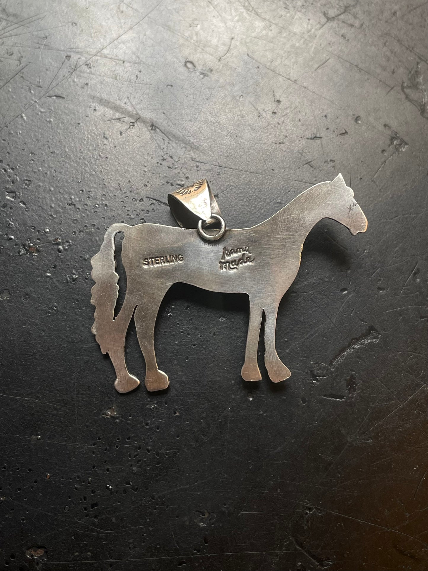Pink Conch Horse Pendant | Sterling Silver E720