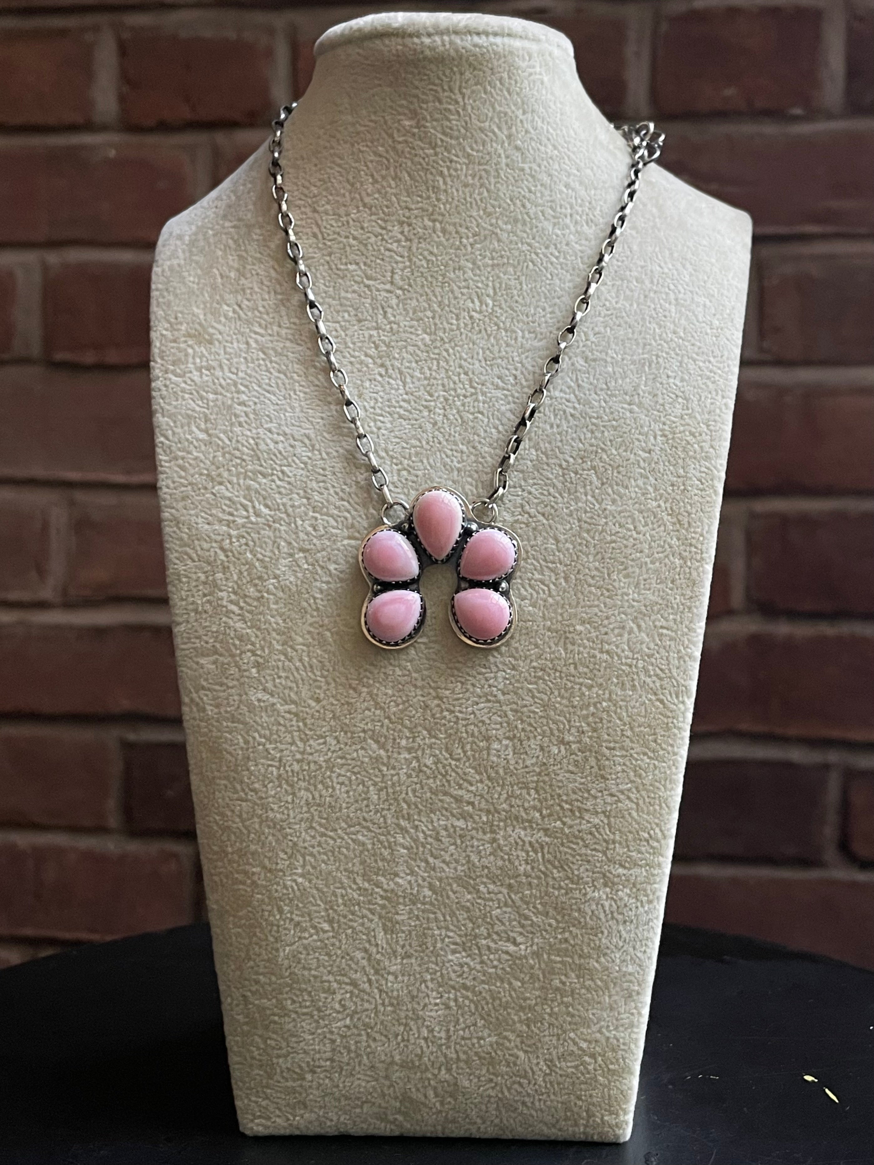 Pink Conch Naja Necklace | Sterling Silver E932
