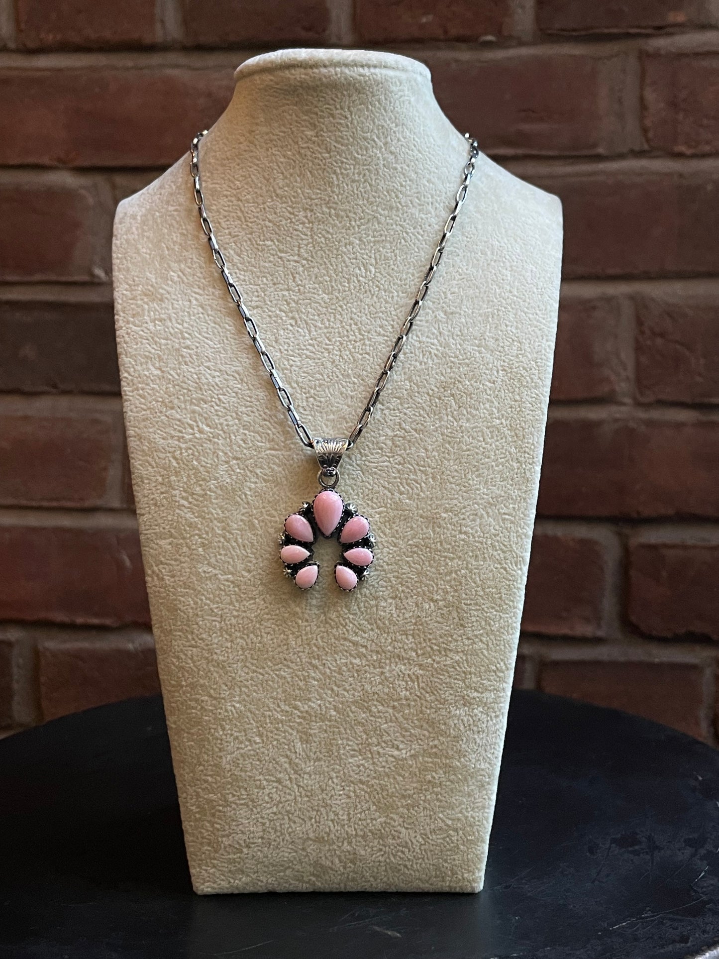 Pink Conch Naja Pendant | 925 Sterling Silver E238