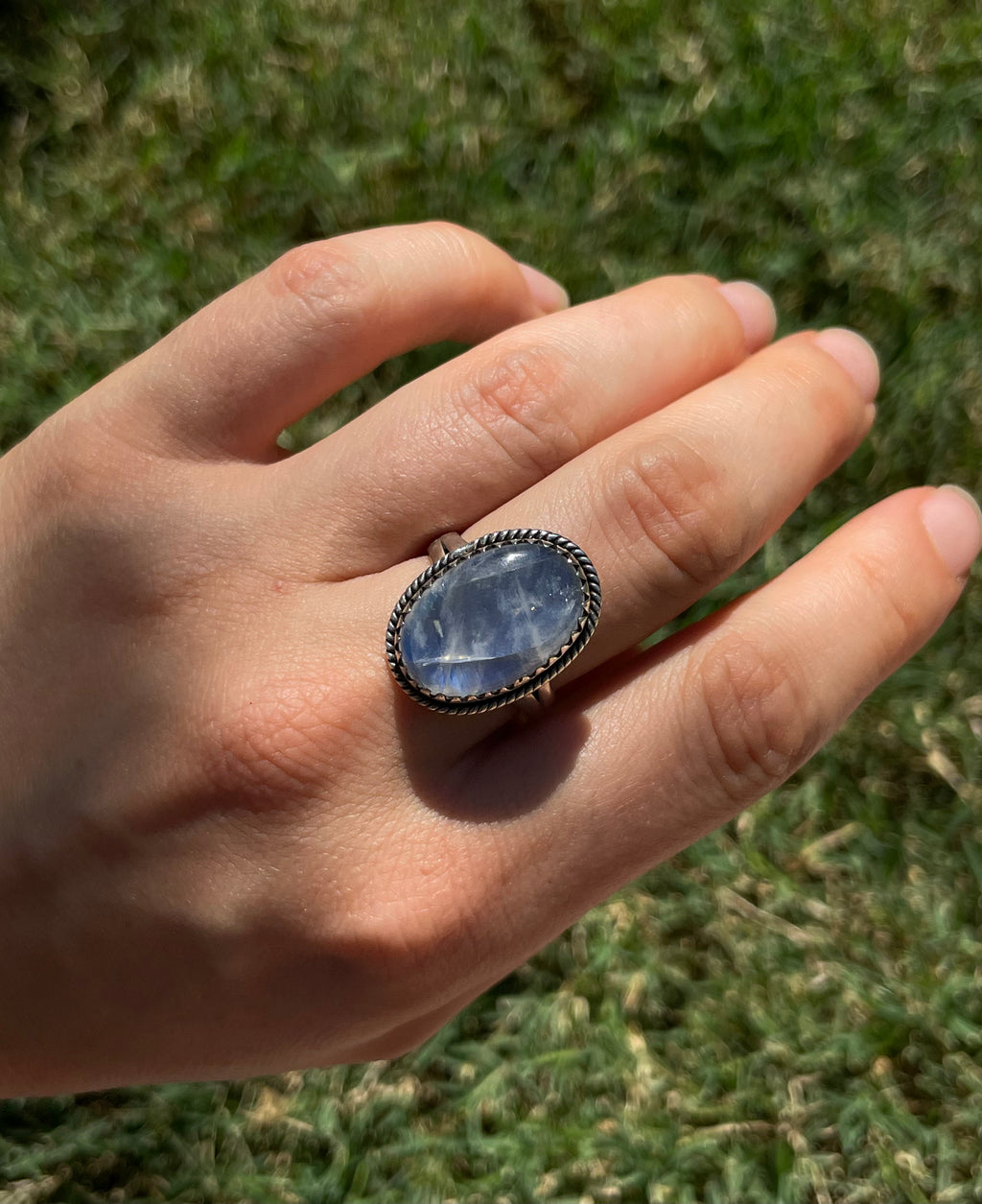 Moonstone Oval Ring Size 8.75 | 925 Sterling Silver D304