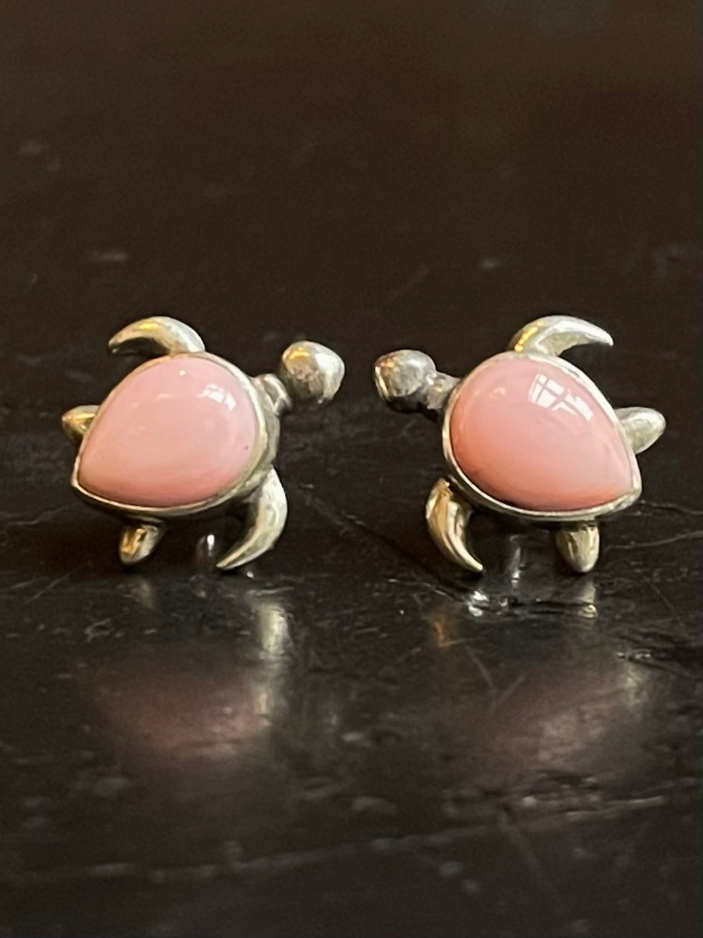 Pink Conch Turtle Stud Earrings | 925 Sterling Silver G184