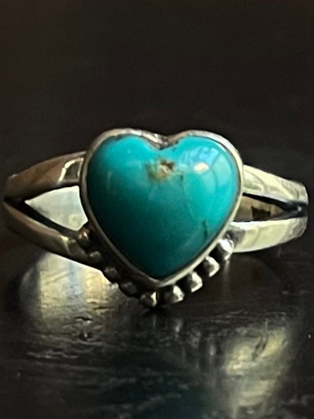 Kingman Turquoise Heart Ring | Sterling Silver | Size 6 G383