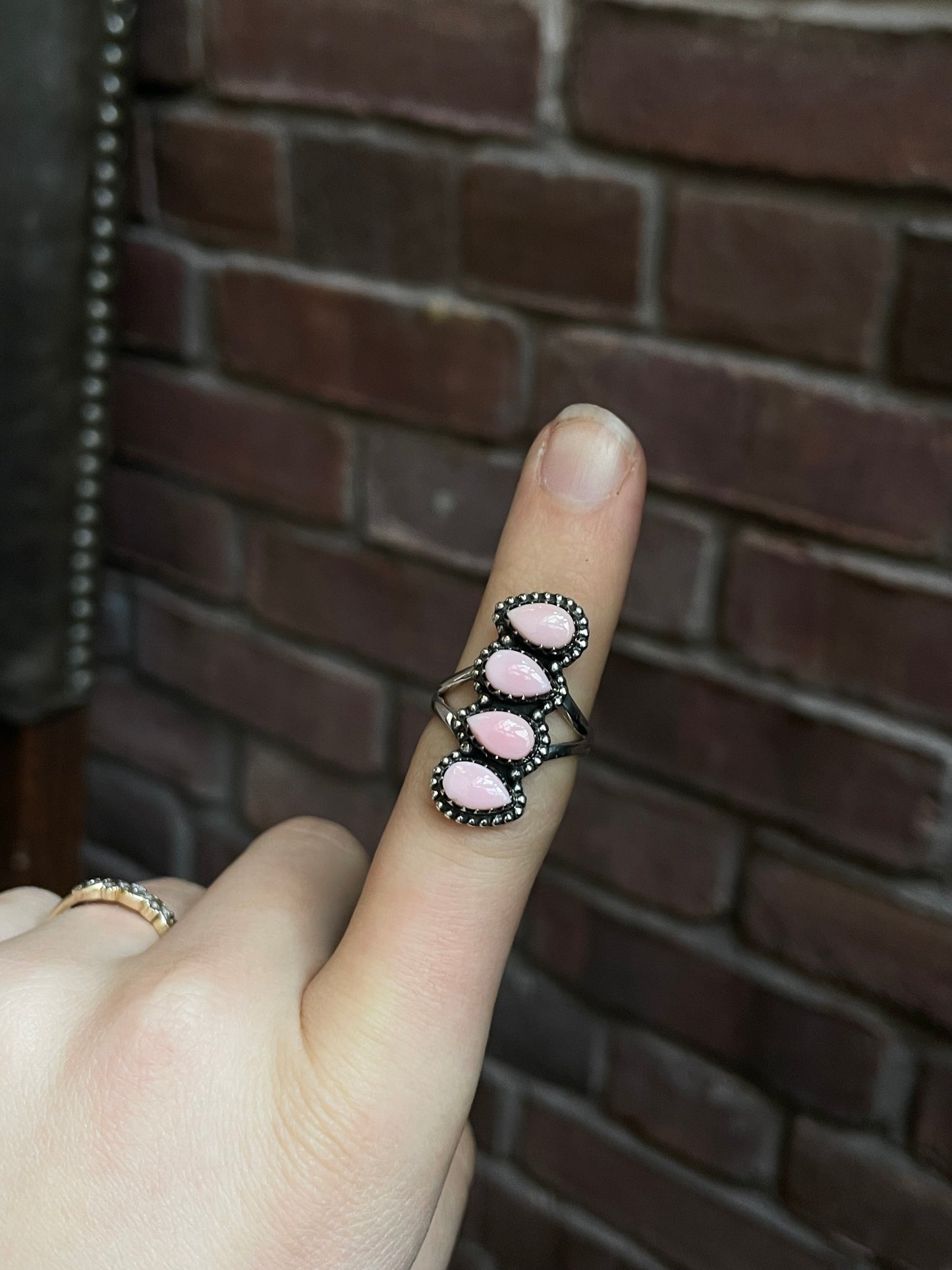 Pink Conch Triple Stone Ring Size 7 | 925 Sterling Silver Southwest E145