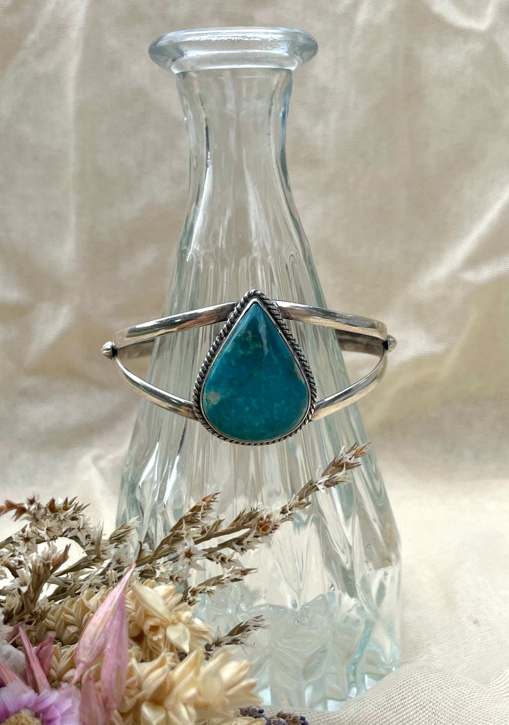 Turquoise Teardrop Cuff Bracelet | 925 Sterling Silver D281