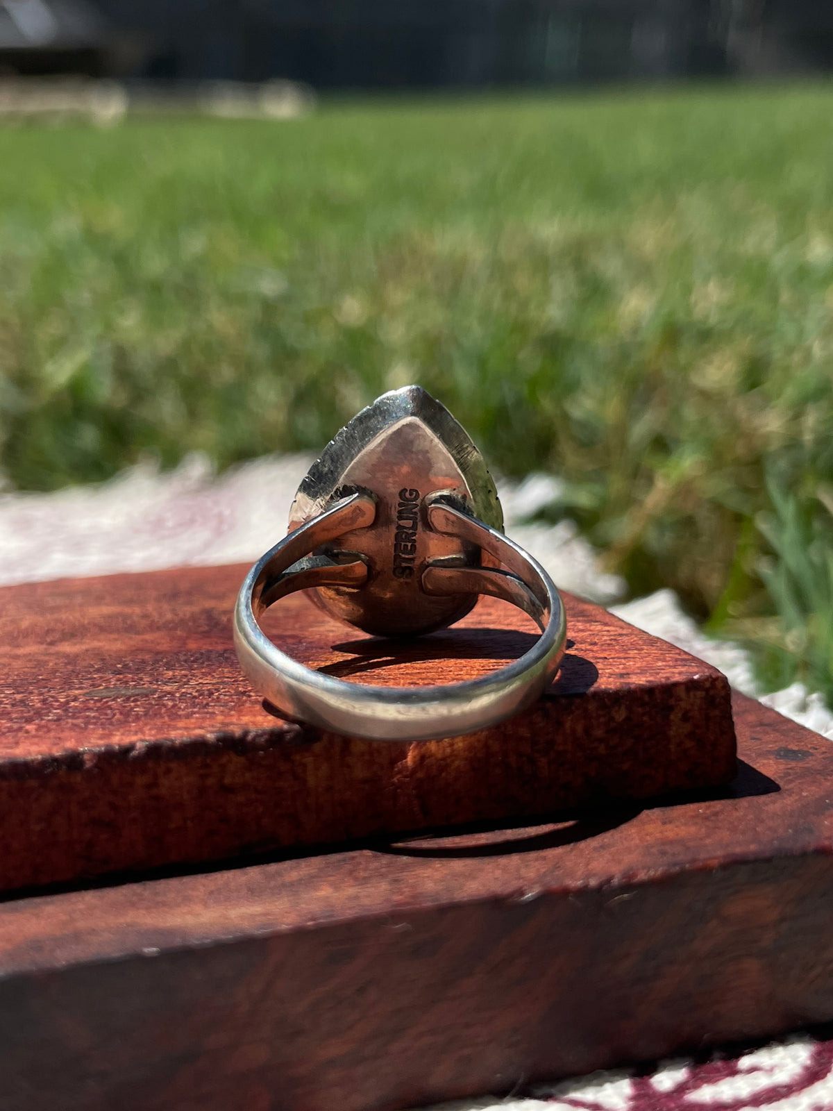 Pink Conch Teardrop Ring | 925 Sterling Silver Size 8 D298