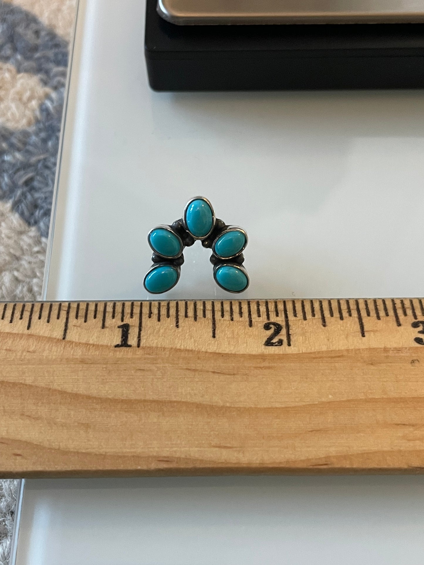 Kingman Turquoise Naja Earrings | Cluster Stud E660