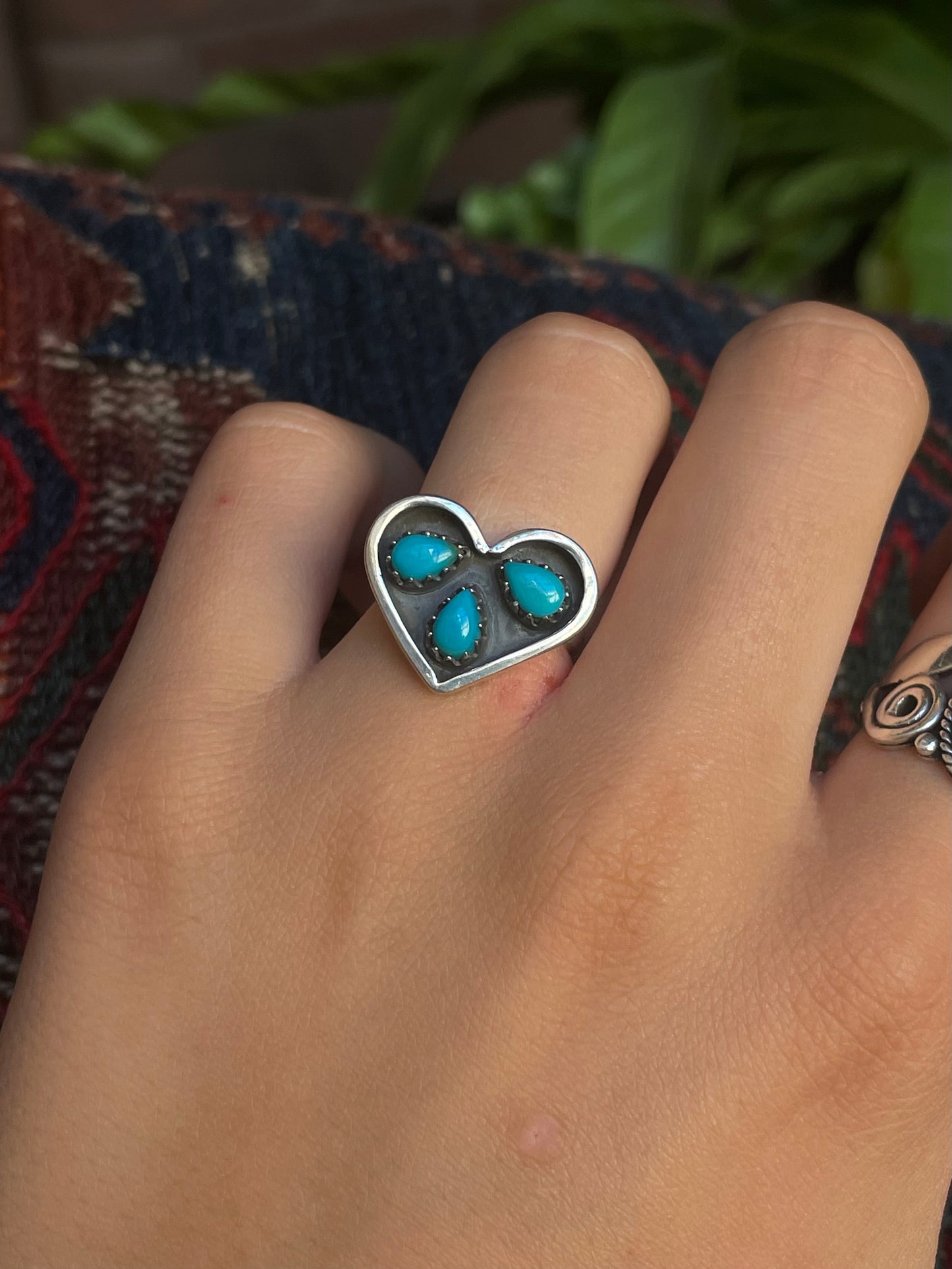 Kingman Turquoise Heart Ring | Sterling Silver | Size 6 G347