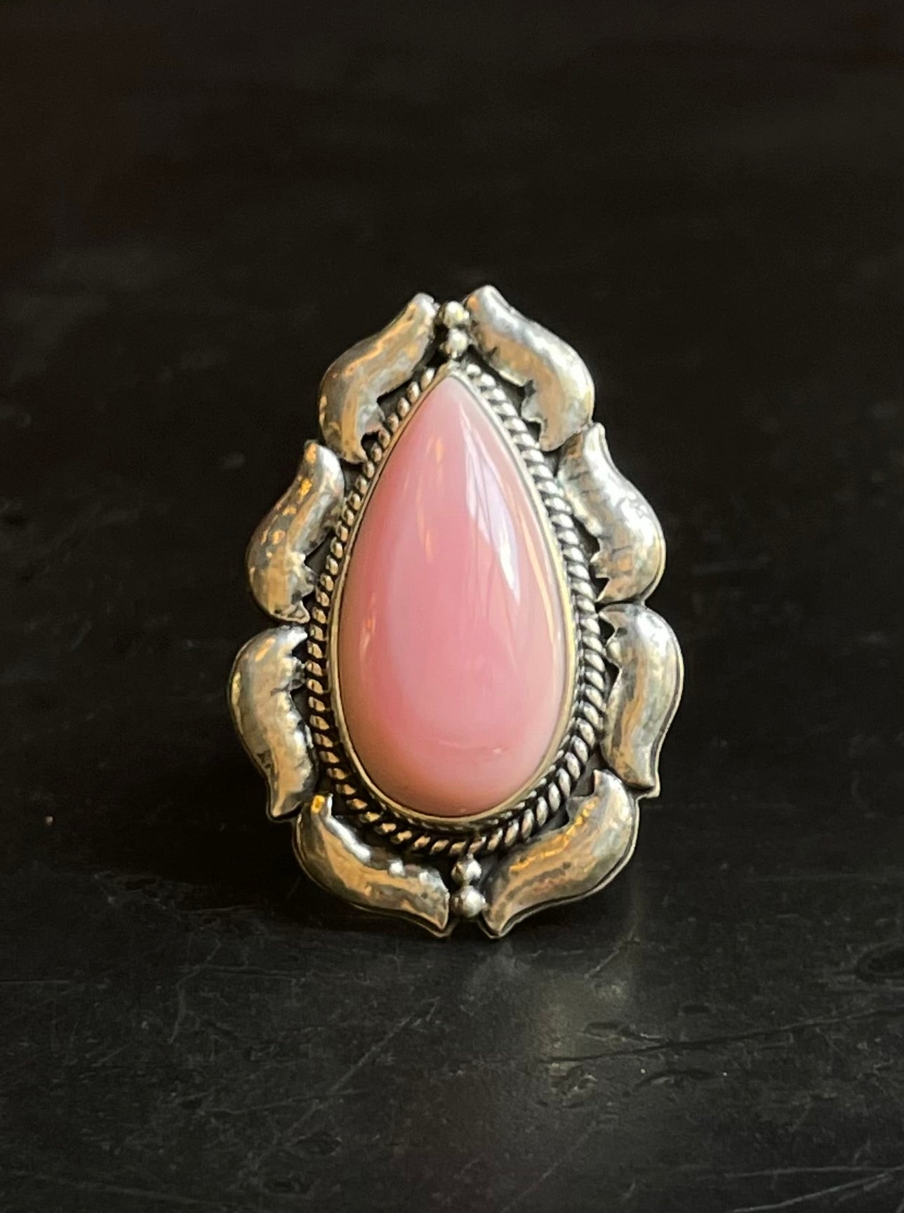 Pink Conch Tear Drop Ring Size 7.5 | Sterling Silver E911