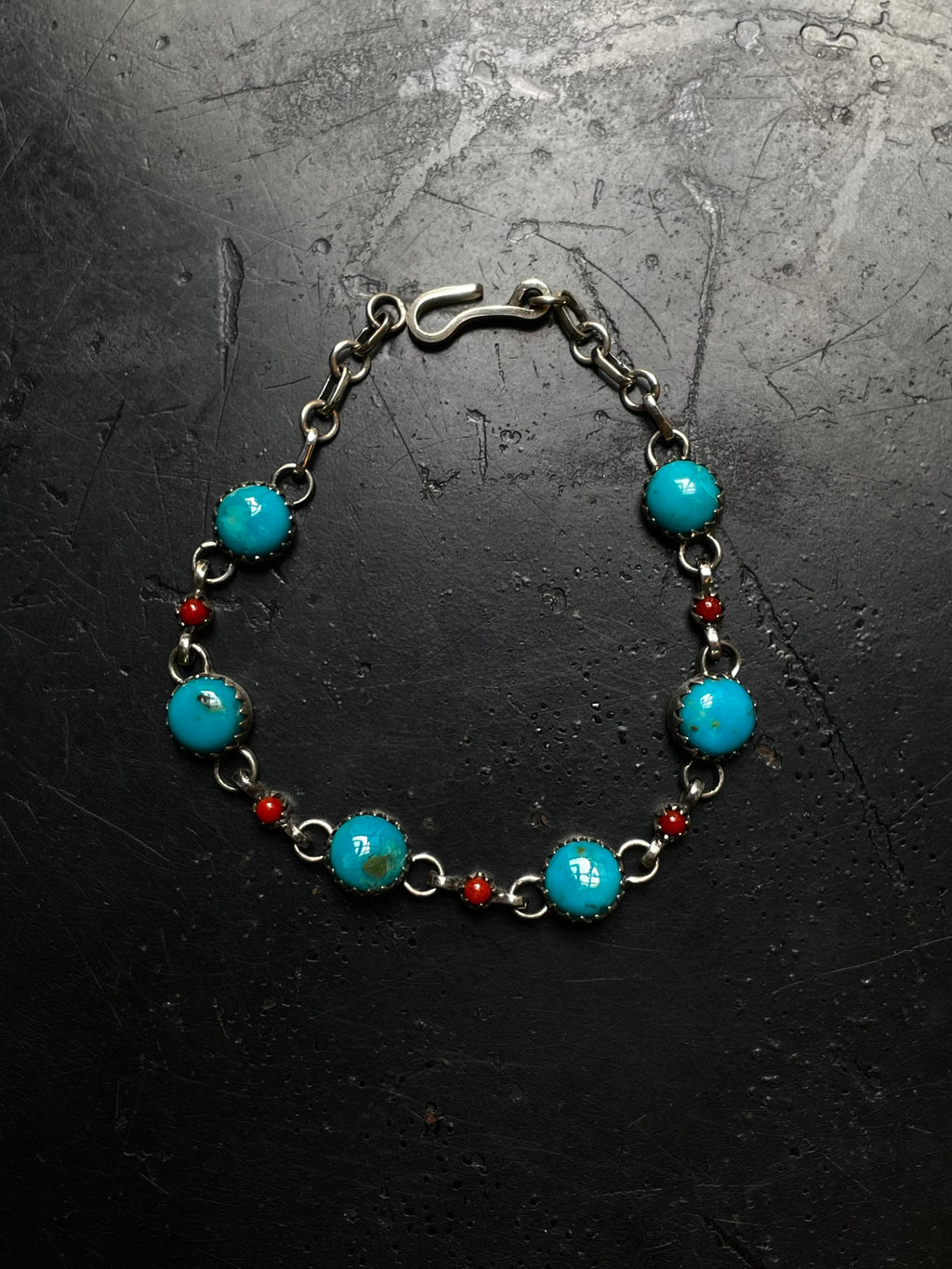 Kingman Turquoise Coral Link Bracelet | 925 Sterling Silver E105