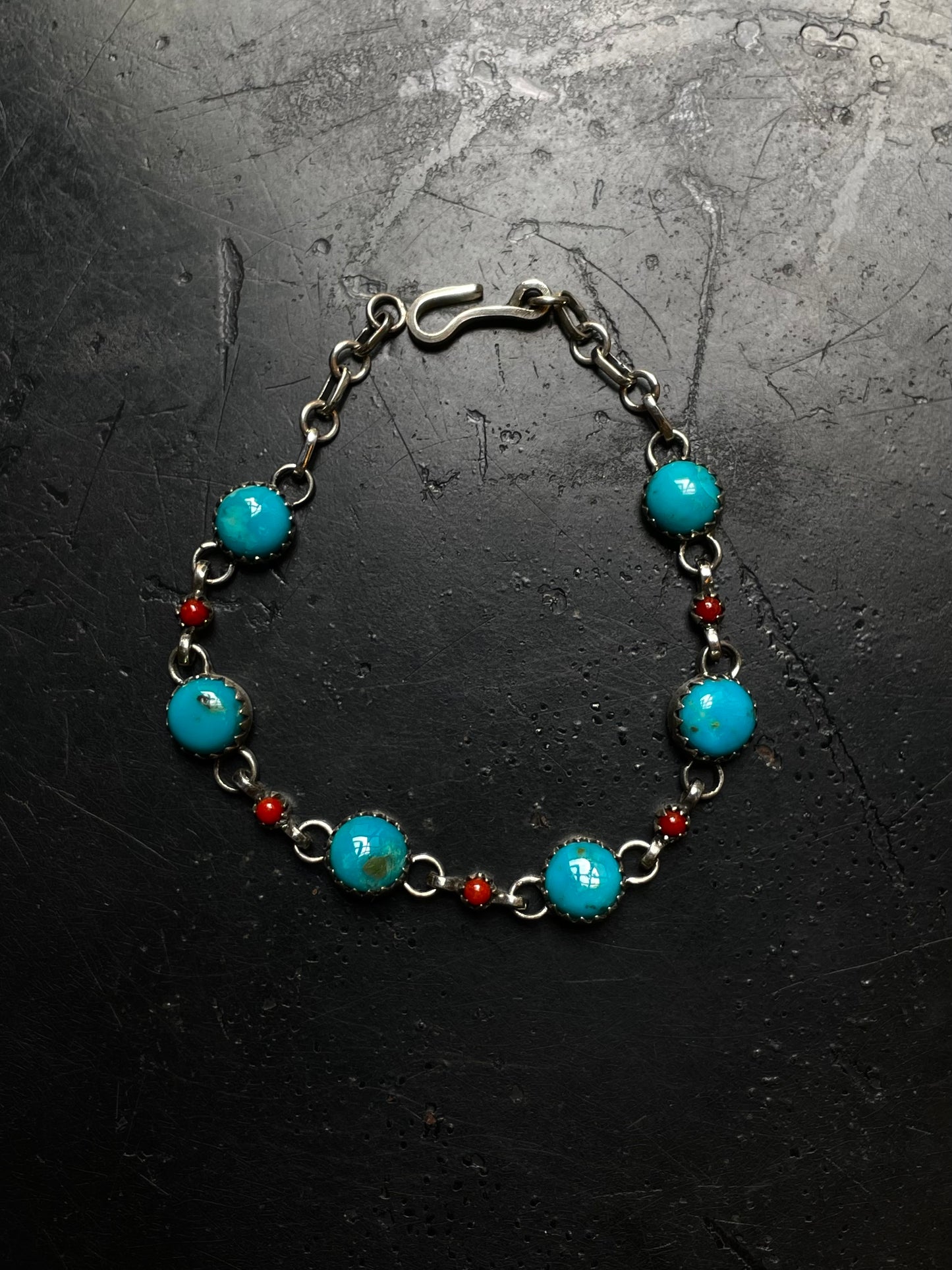 Kingman Turquoise Coral Link Bracelet | 925 Sterling Silver E105