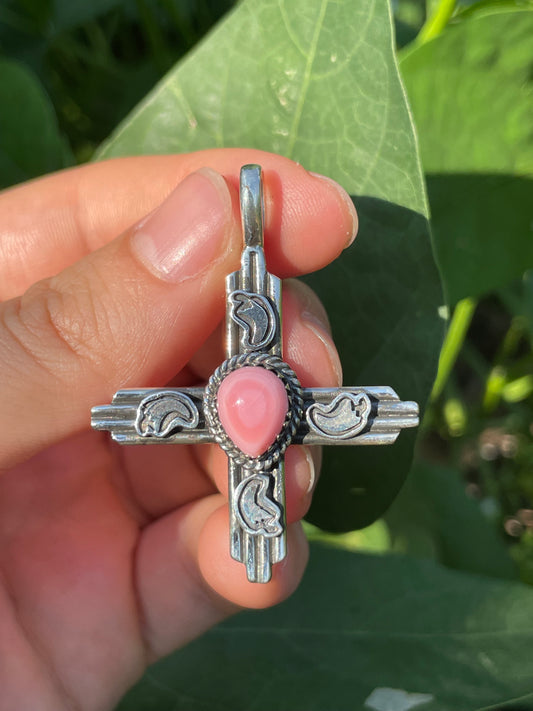 Pink Conch Cross Pendant | 925 Sterling Silver Y8