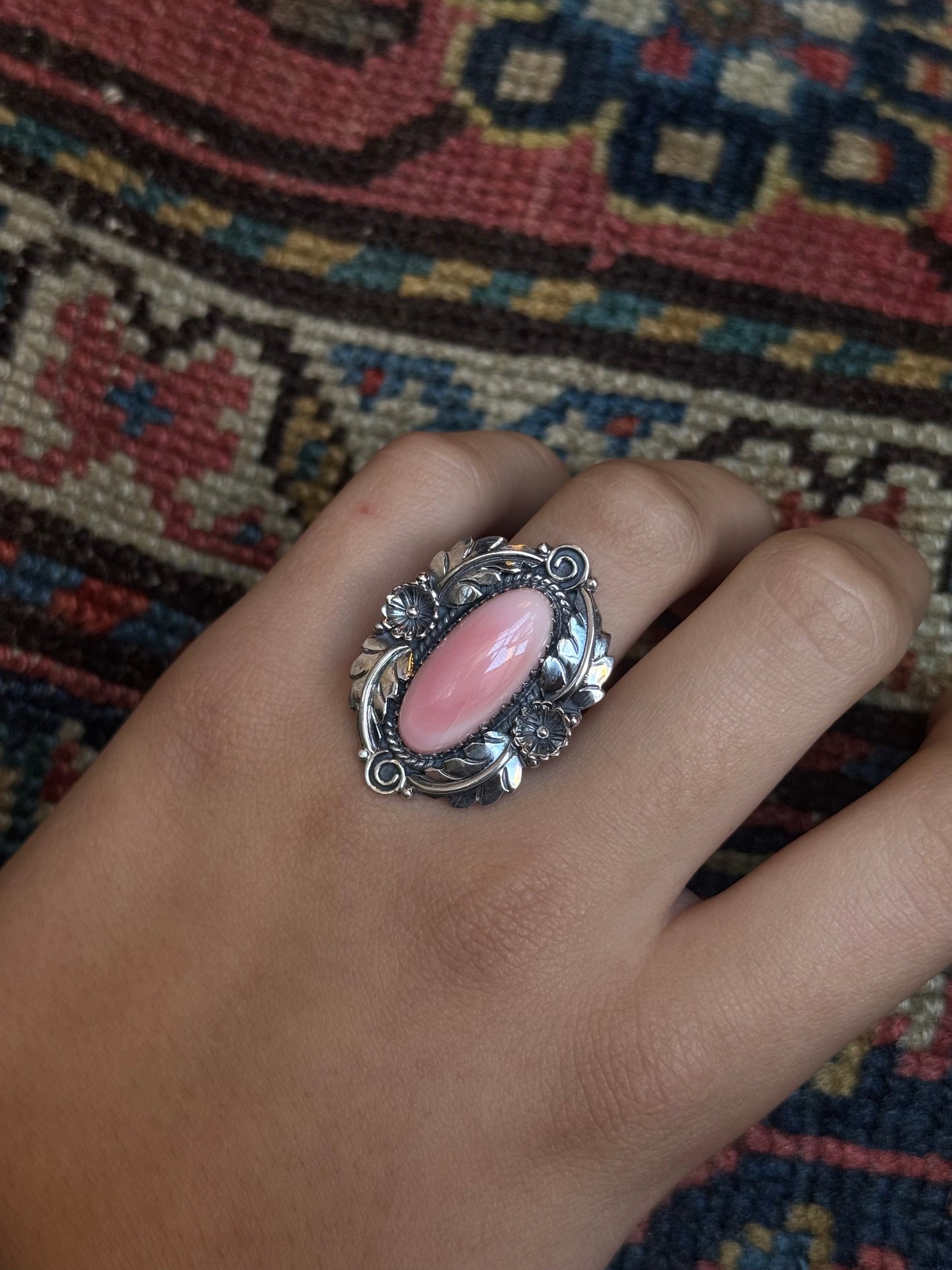 Pink Conch Ring Oval Design | Sterling Silver | Size 8 | C163