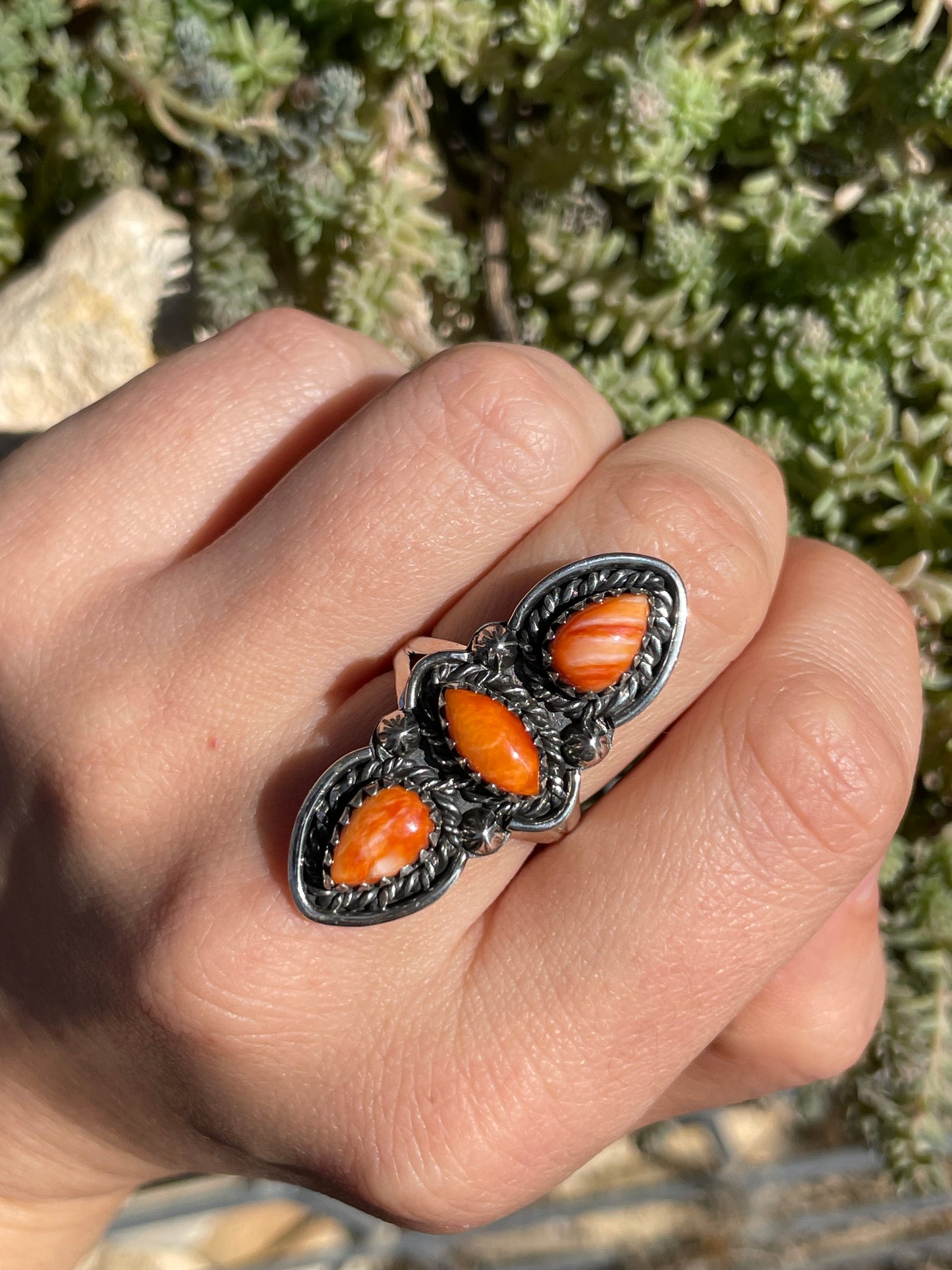 Spiny Oyster Triple Stone Ring Size 7.5 | 925 Sterling Silver Southwest B992