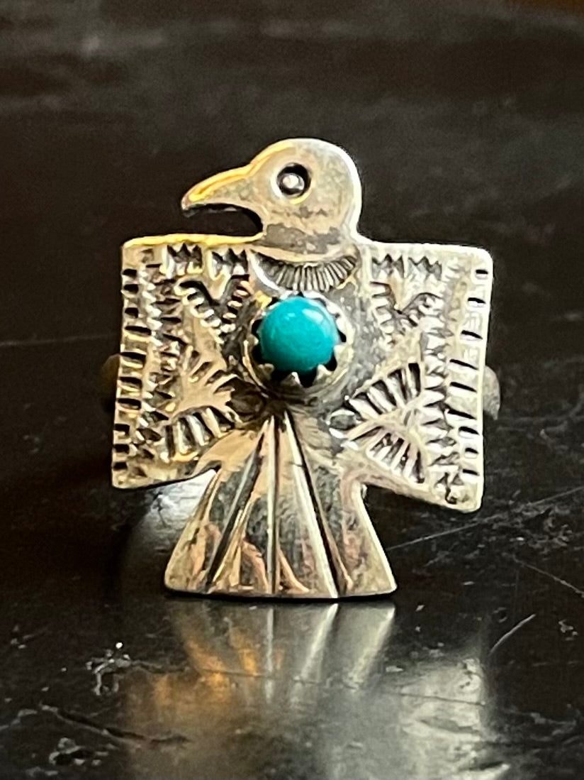 Kingman Turquoise Thunderbird Ring Size 9 | 925 Sterling Silver G502