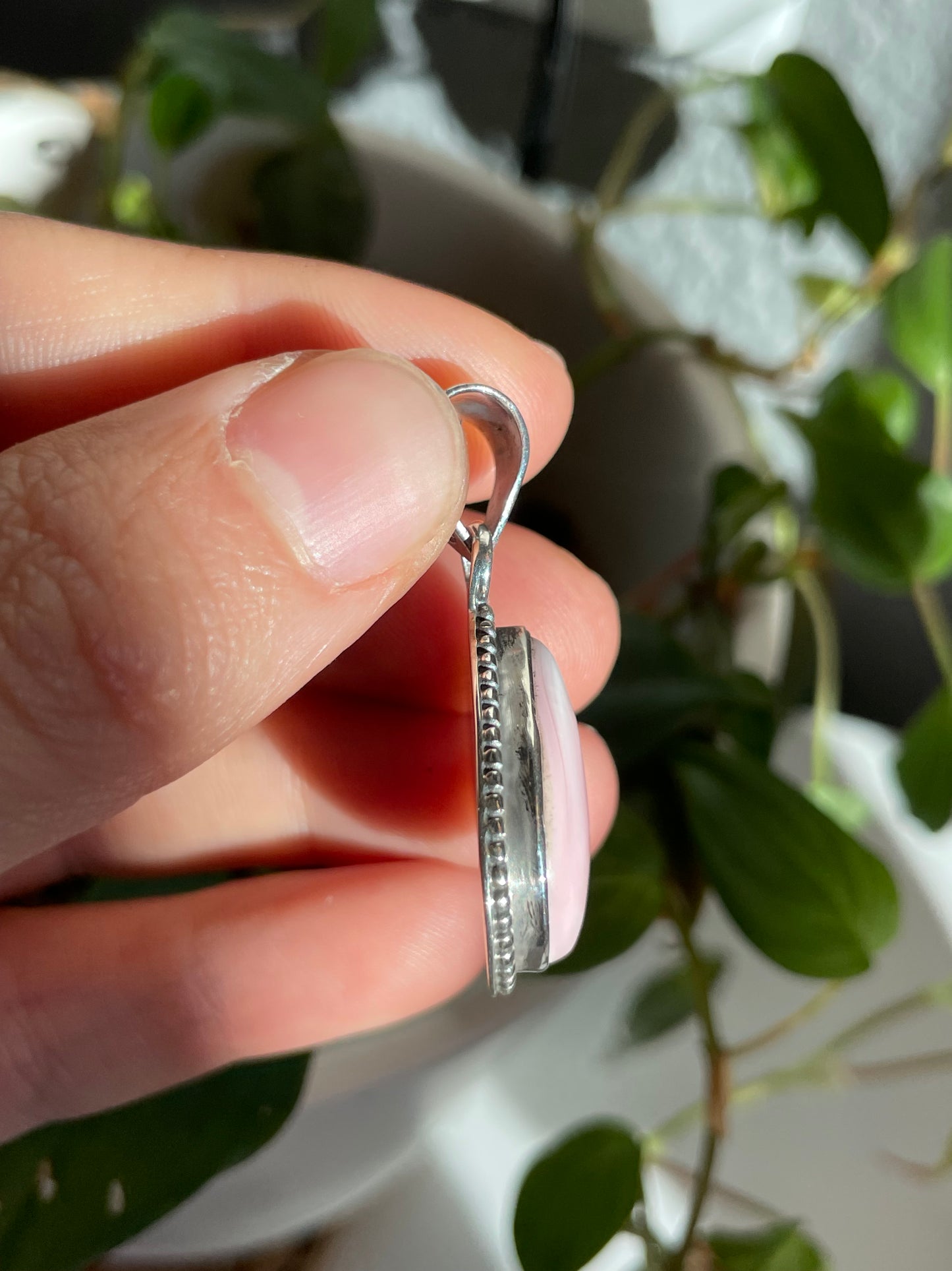 Pink Conch Teardrop Pendant | Sterling Silver 925 B817
