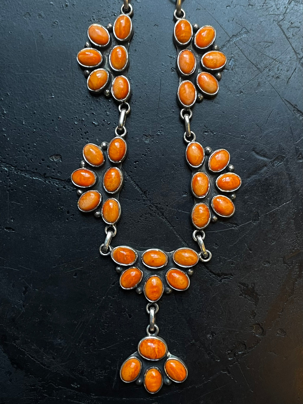 Spiny Oyster Cluster Necklace | Floral Stations with Drop | 925 Silver E596