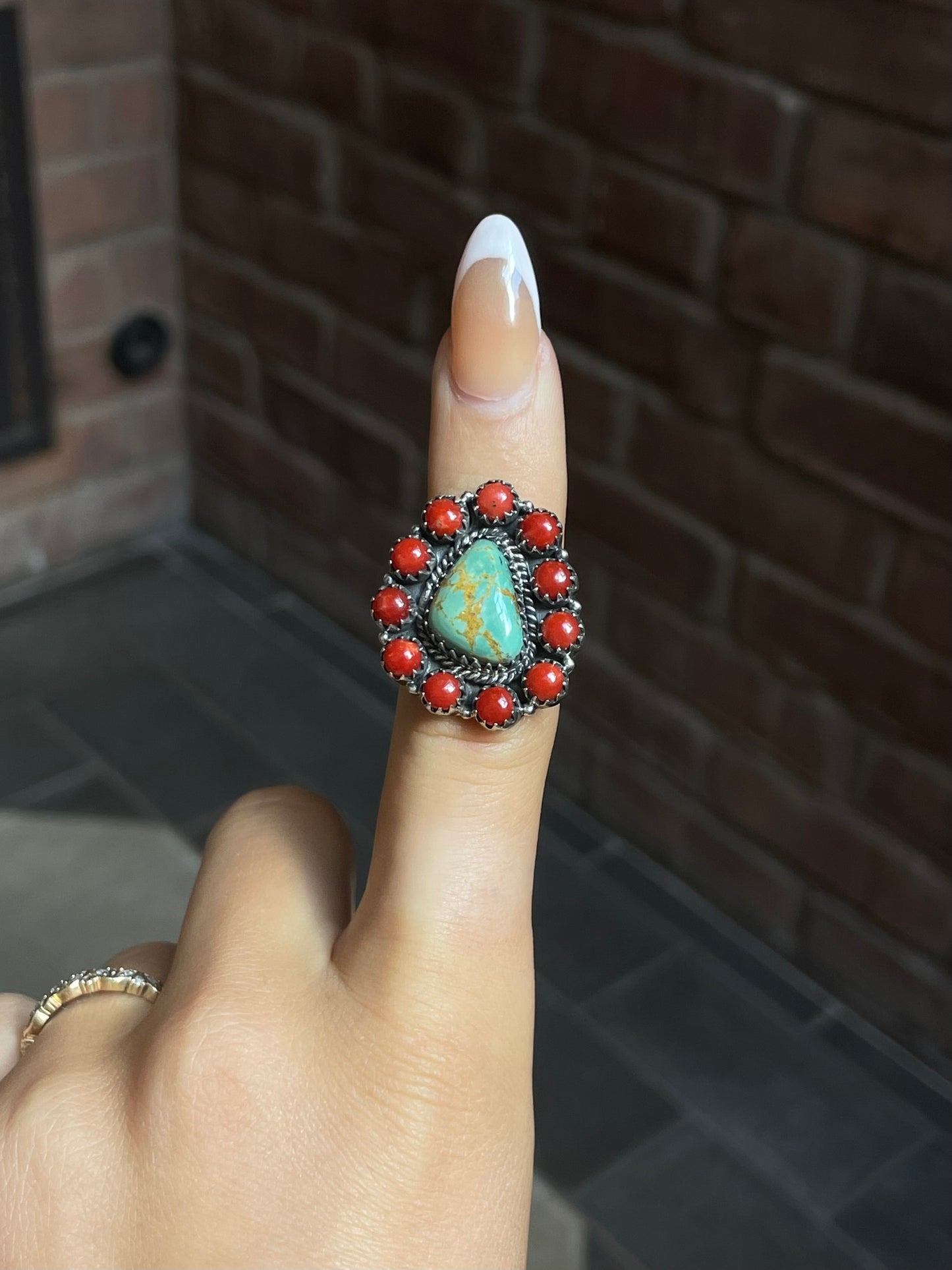 Kingman Turquoise Coral Cluster Ring | Sterling Silver | Size 7 | A166