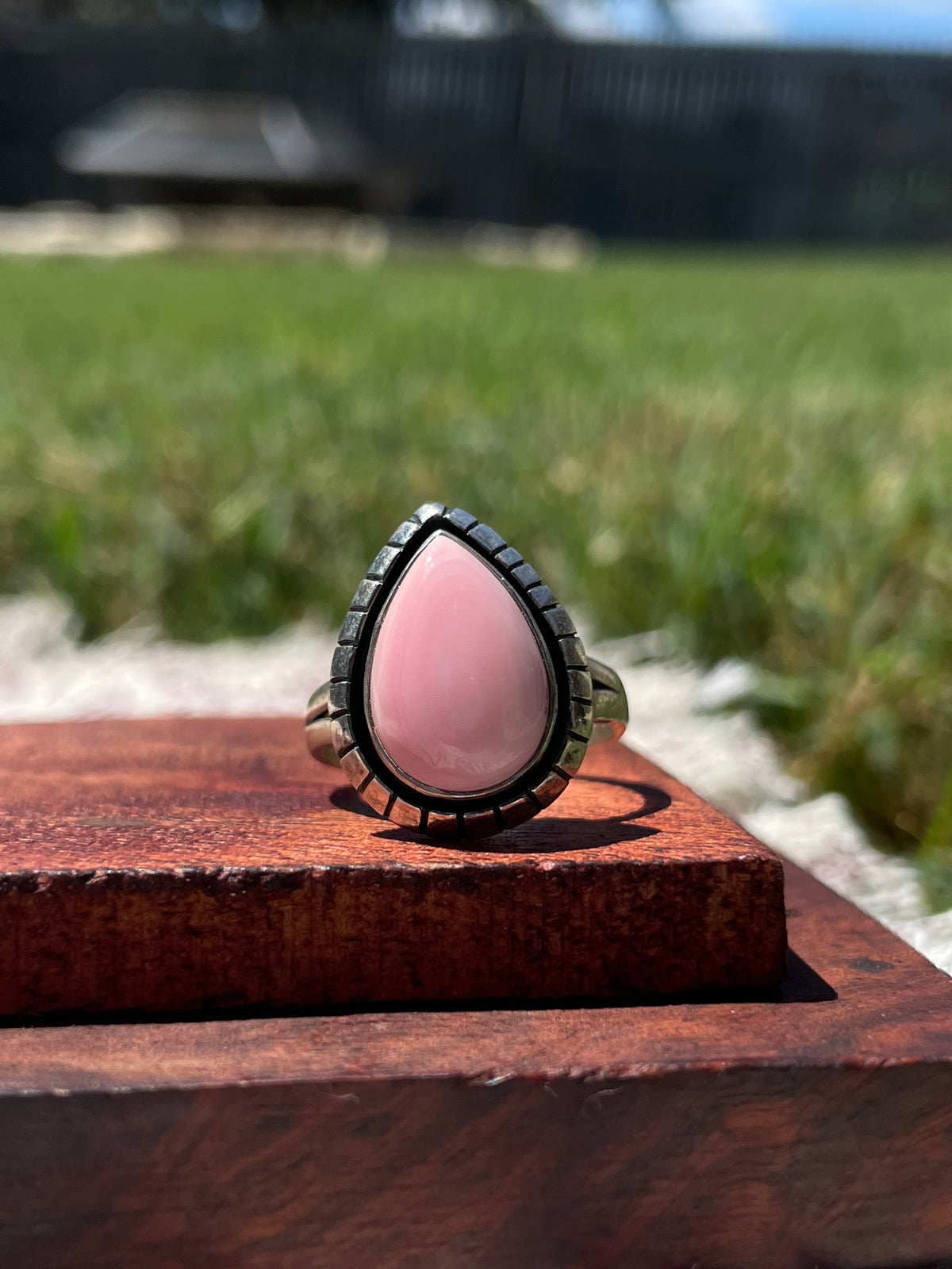 Pink Conch Teardrop Ring | 925 Sterling Silver Size 8 D298