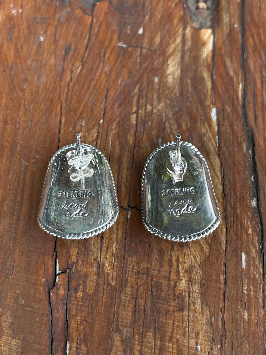Kingman Turquoise Cowboy Hat Stud Earrings | Sterling Silver B975