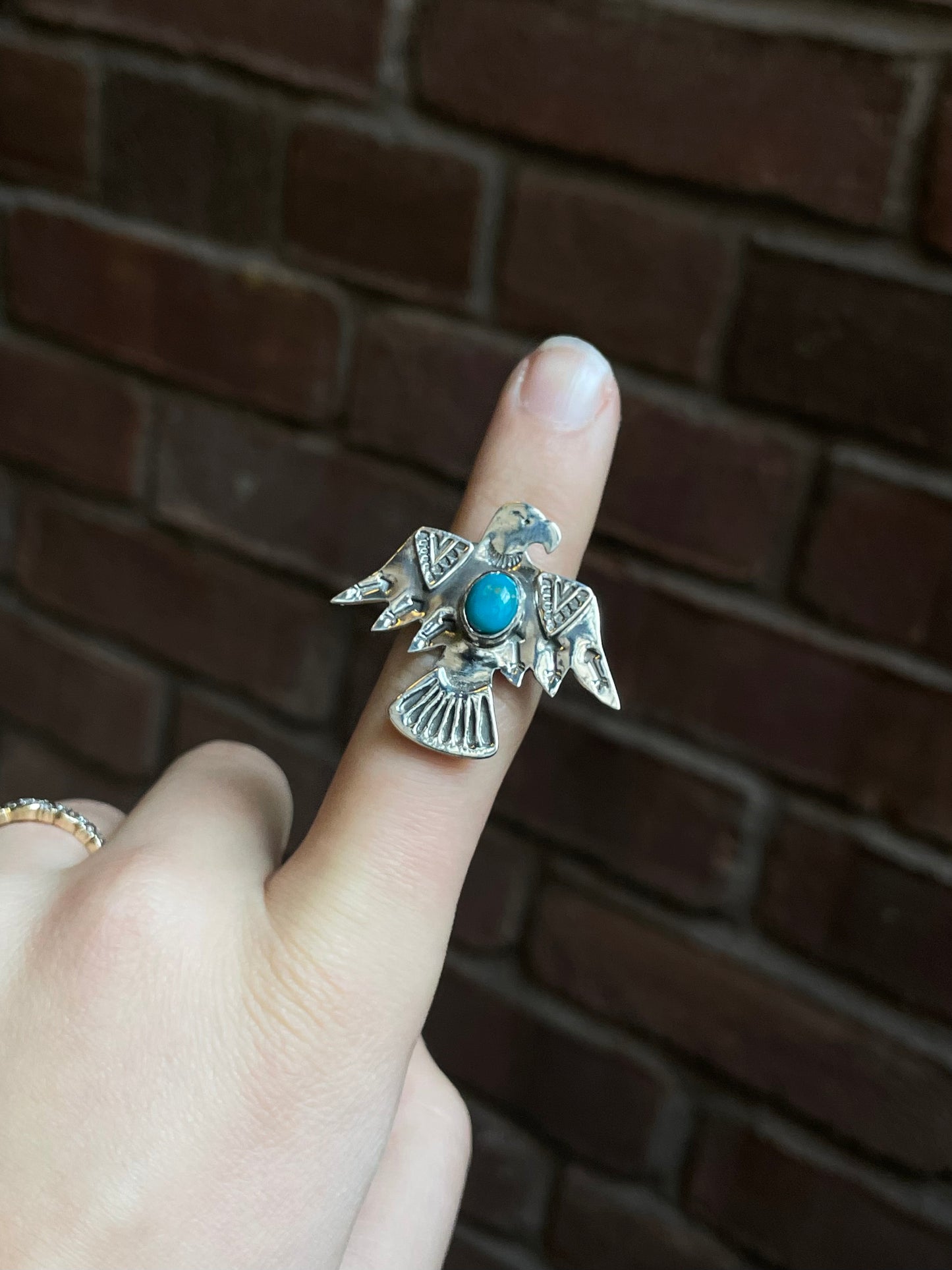 Kingman Turquoise Thunderbird Ring Size 8 | 925 Sterling Silver Southwest E119