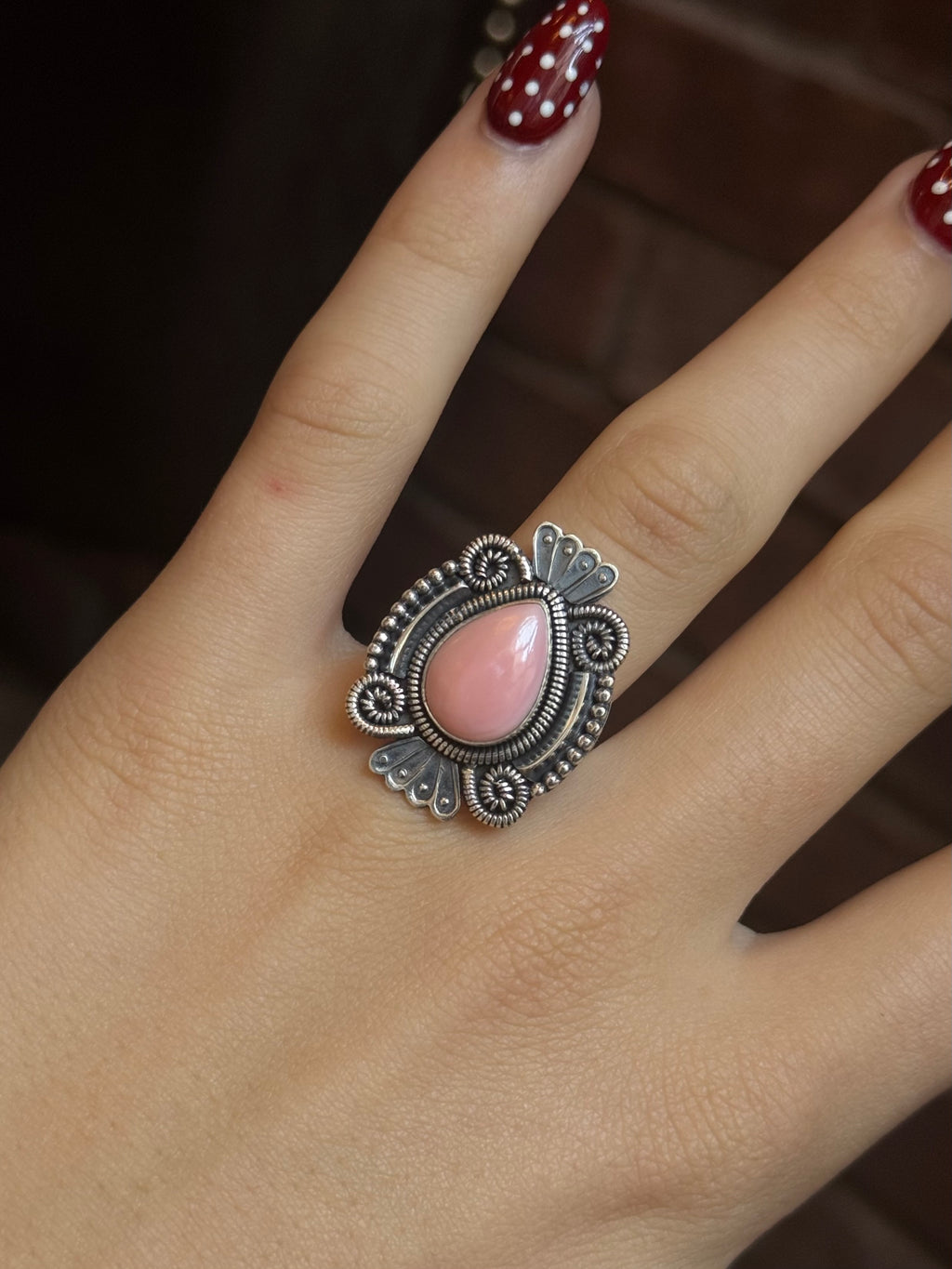 Pink Conch Tear Drop Ring | 925 Sterling Silver | Size 9 C319