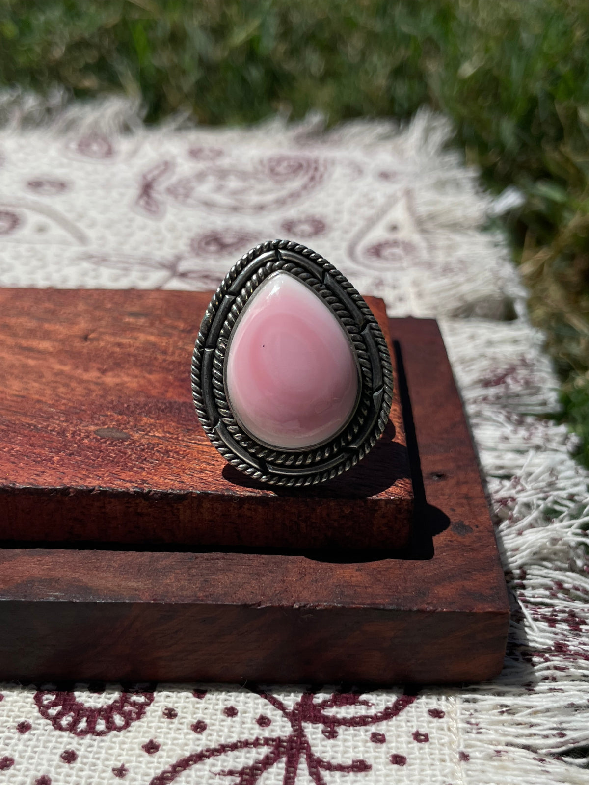 Pink Conch Teardrop Ring | 925 Sterling Silver Size 7.5 D302
