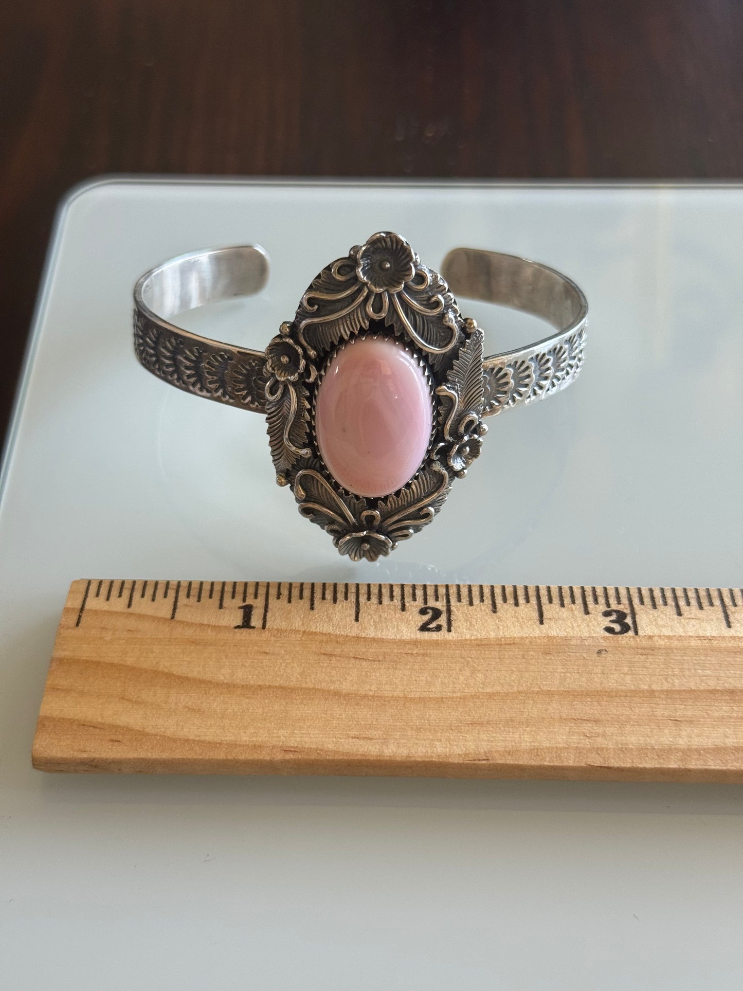Pink Conch Cuff Bracelet | 925 Sterling Silver A568