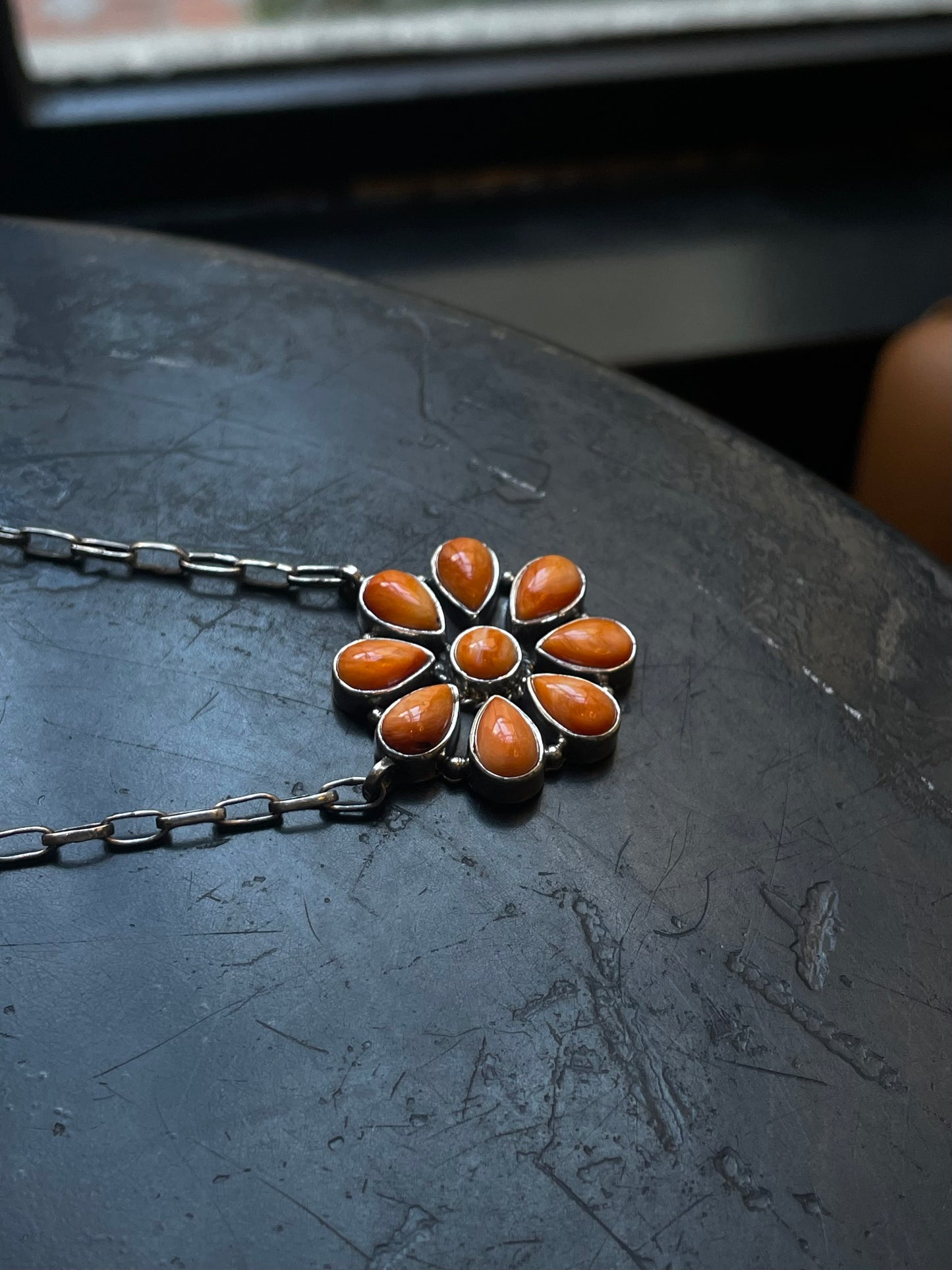Spiny Oyster Flower Pendant Necklace | Round Cluster Design | 925 Silver E588