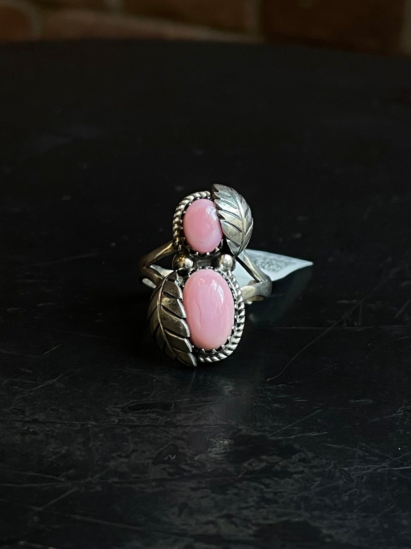 Dual Leaf Pink Conch Ring | Sterling Silver | Size 9 | A242