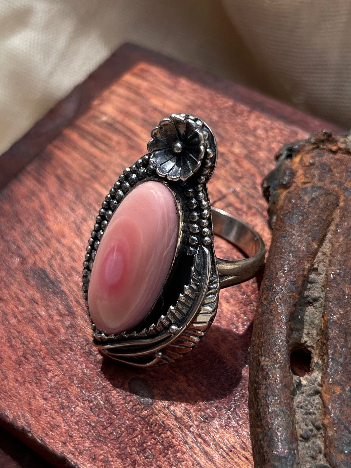Pink Conch Floral Ring Size 8.5 | 925 Sterling Silver C577