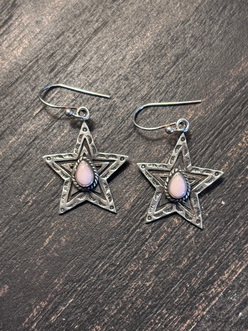 Pink Conch Star Dangle Earrings | 925 Sterling Silver A094