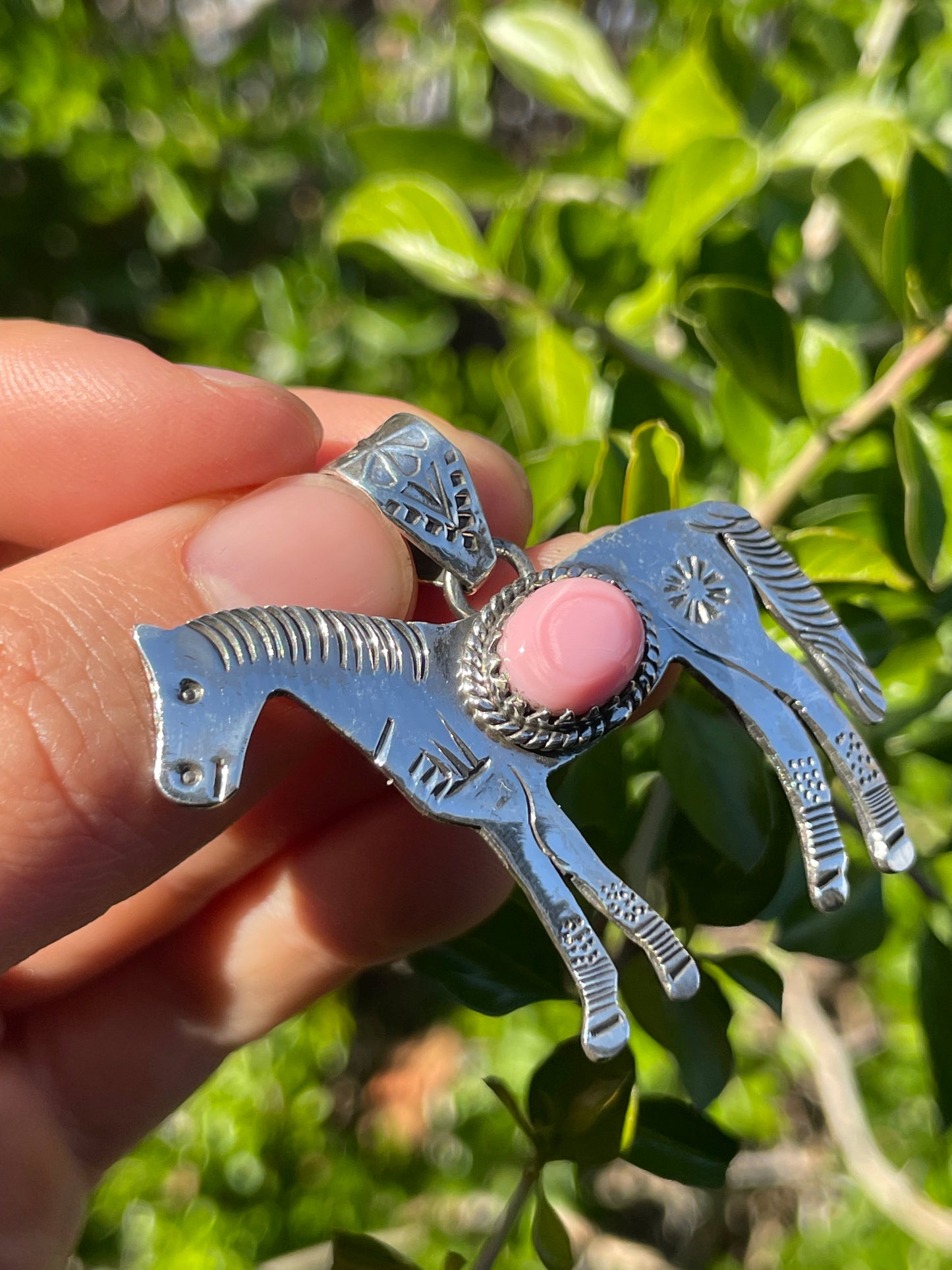 Pink Conch Horse Pendant | Sterling Silver 925 B721