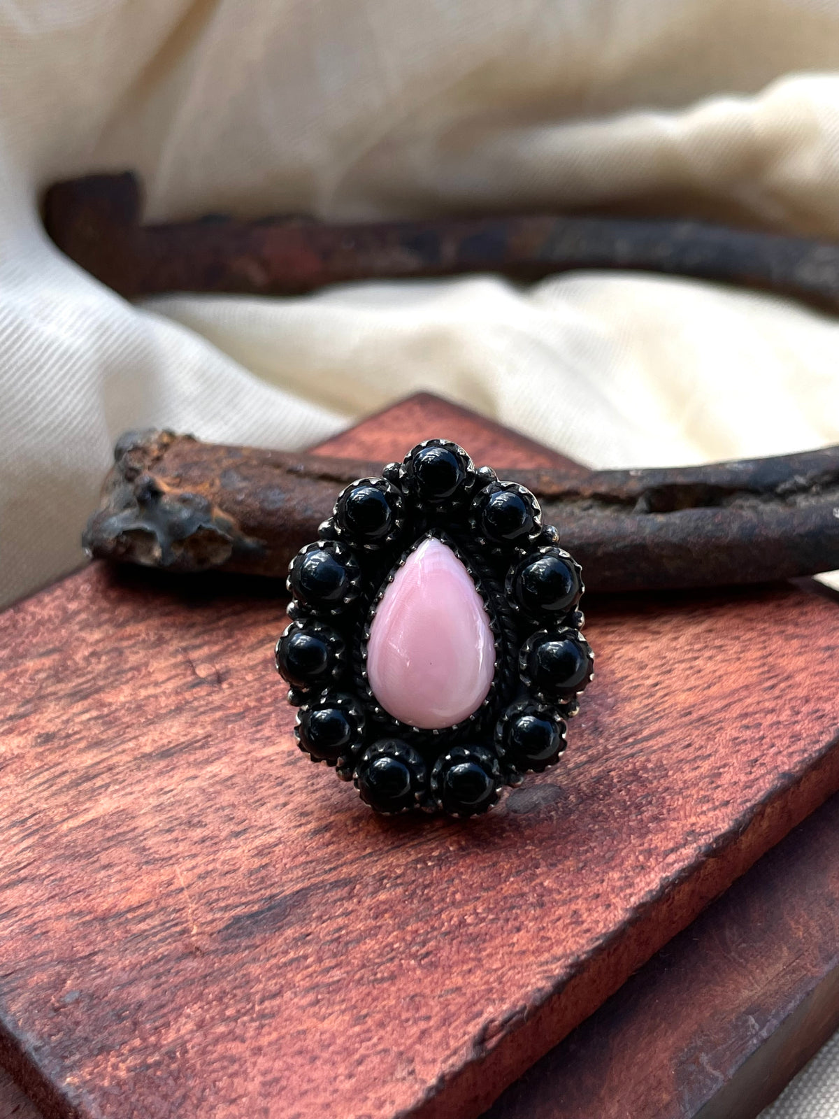 Pink Conch Teardrop Ring | Black Onyx | 925 Sterling Silver | Size 6 E289